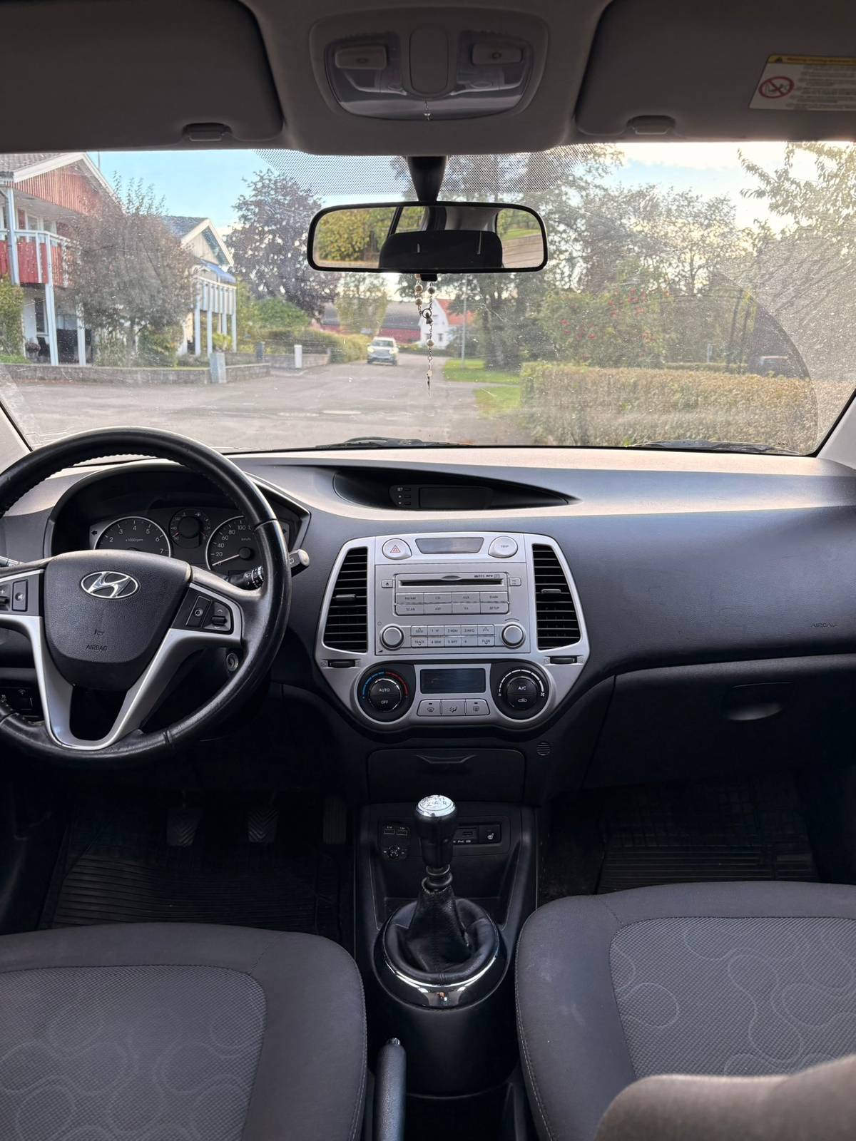 Hyundai i20 5-dörrar 1.2 Manuell 2011, bild 5/7