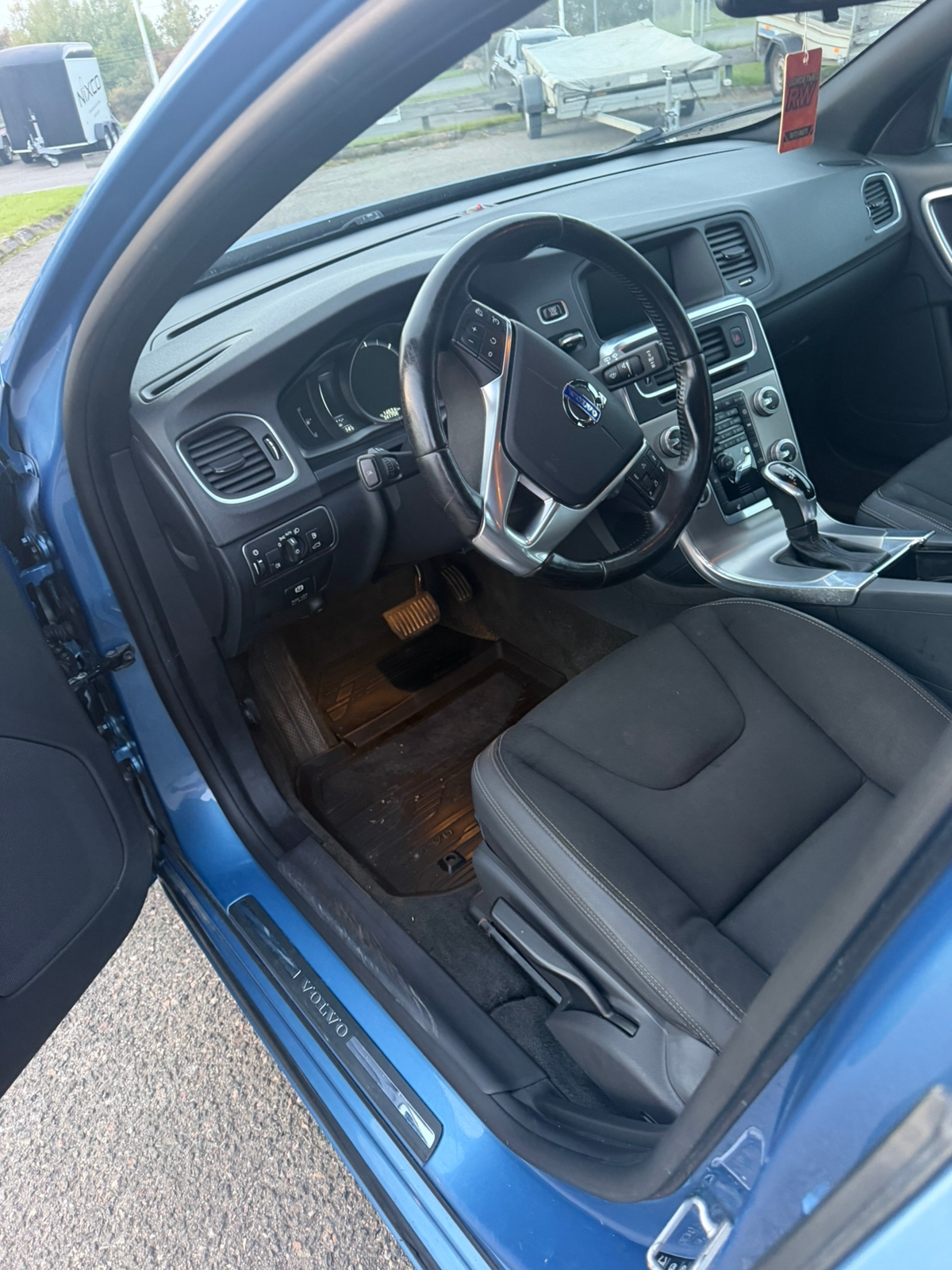 Volvo V60 D4 AWD Geartronic 2015, kuva 5/6