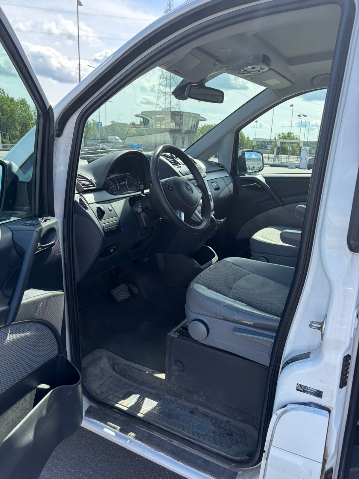 Mercedes-Benz Viano 2012, bild 4/6
