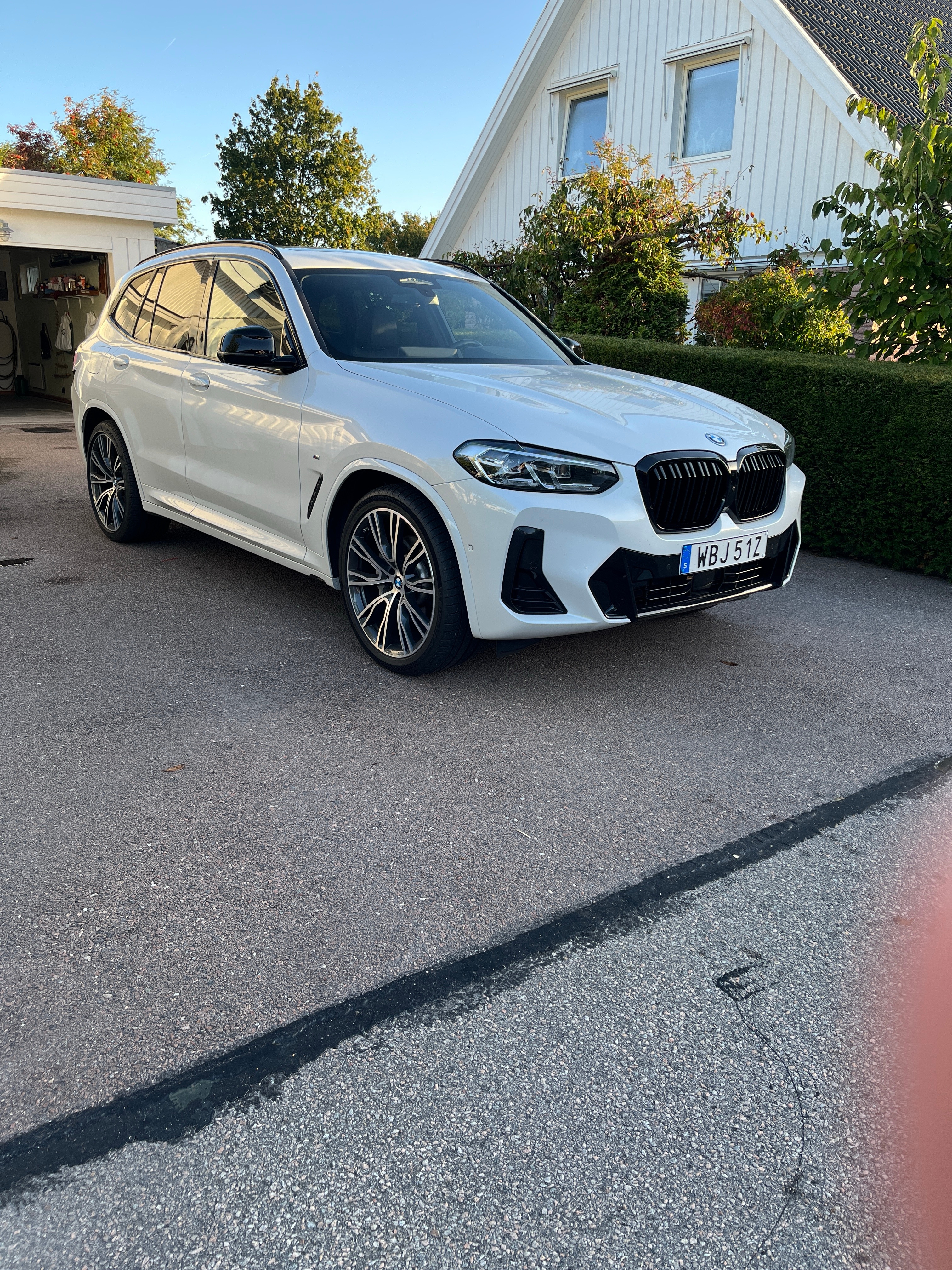 BMW iX3