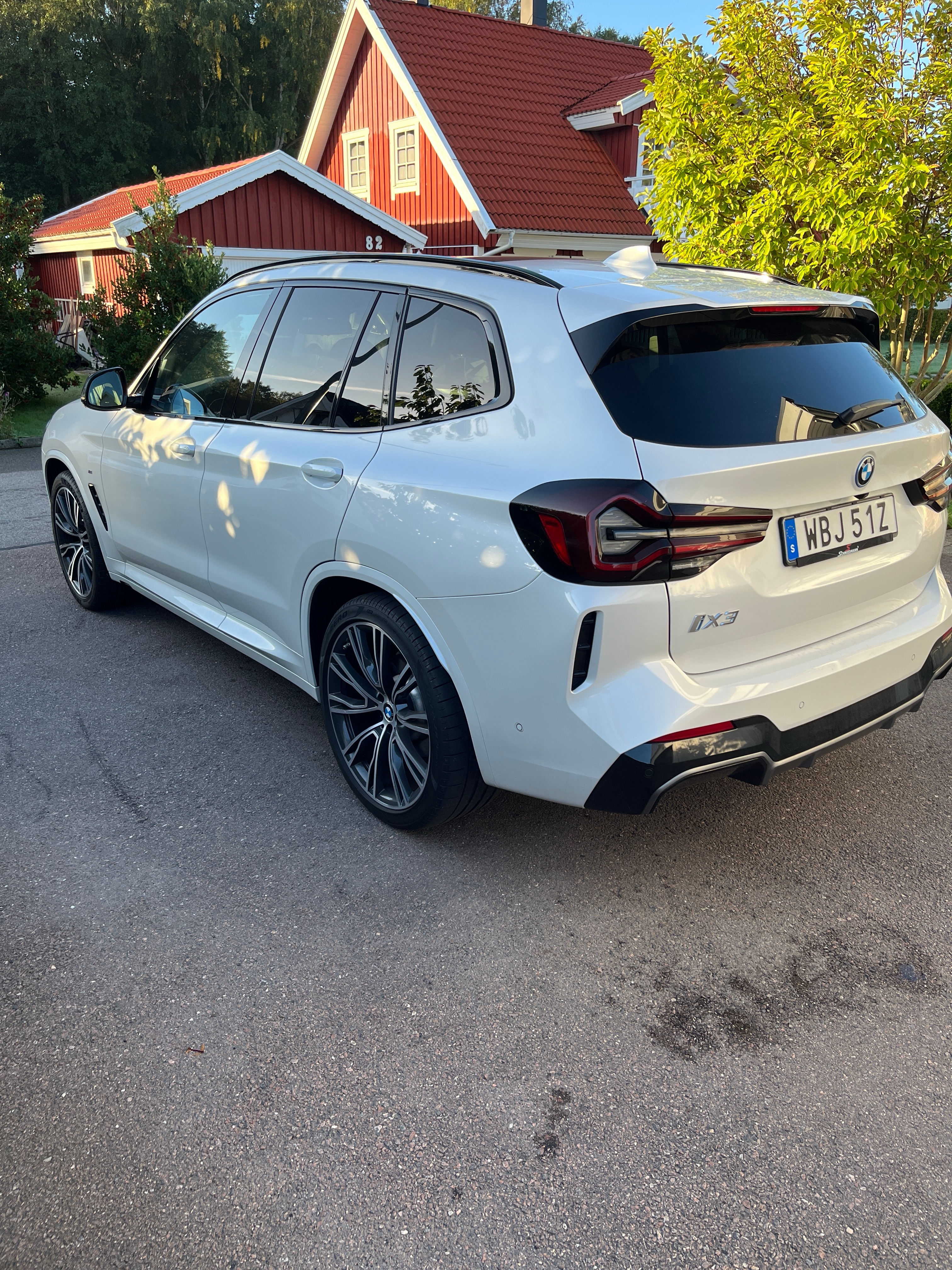BMW iX3 2024, bild 4/10