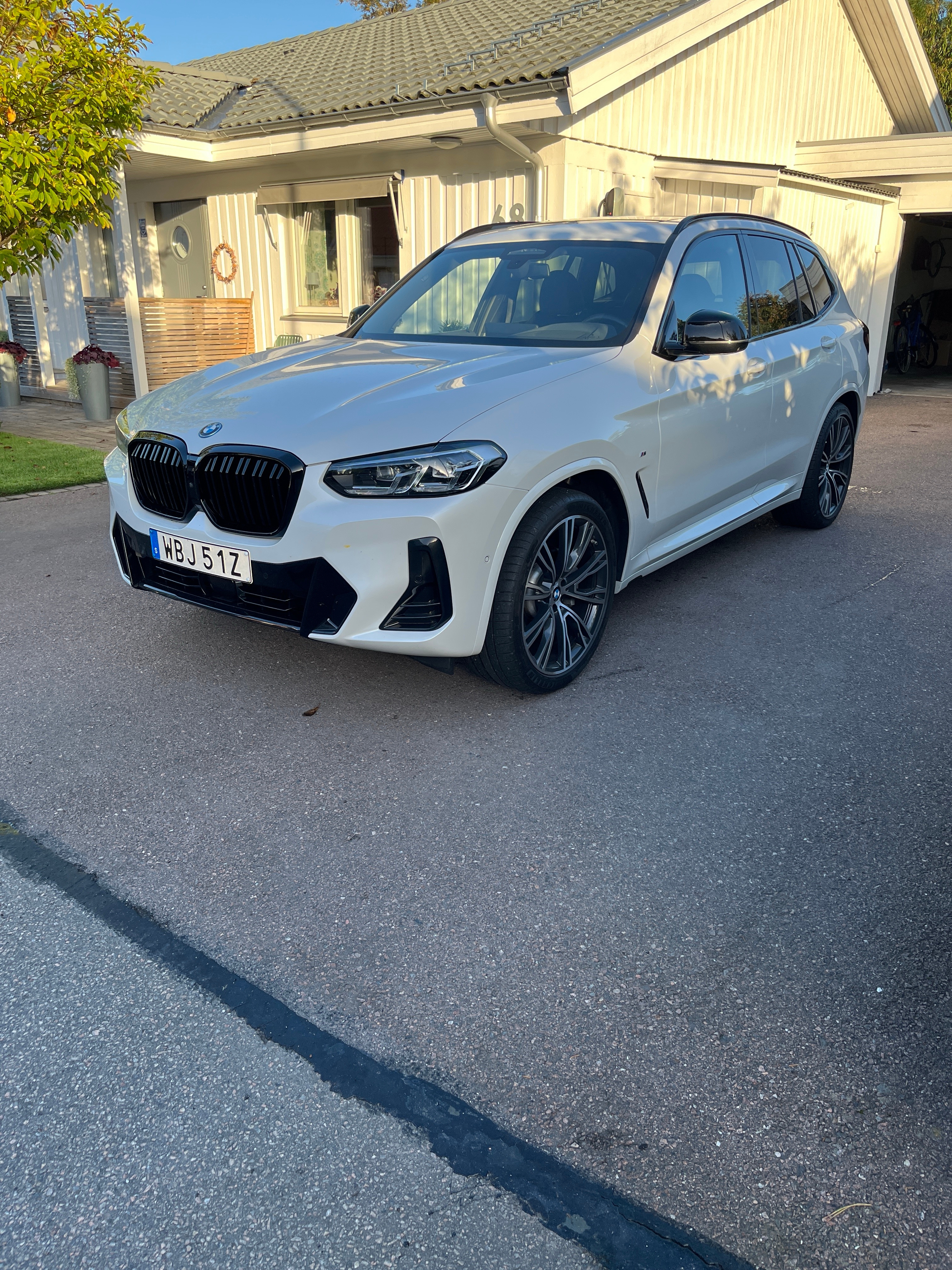 BMW iX3 2024, bild 2/10