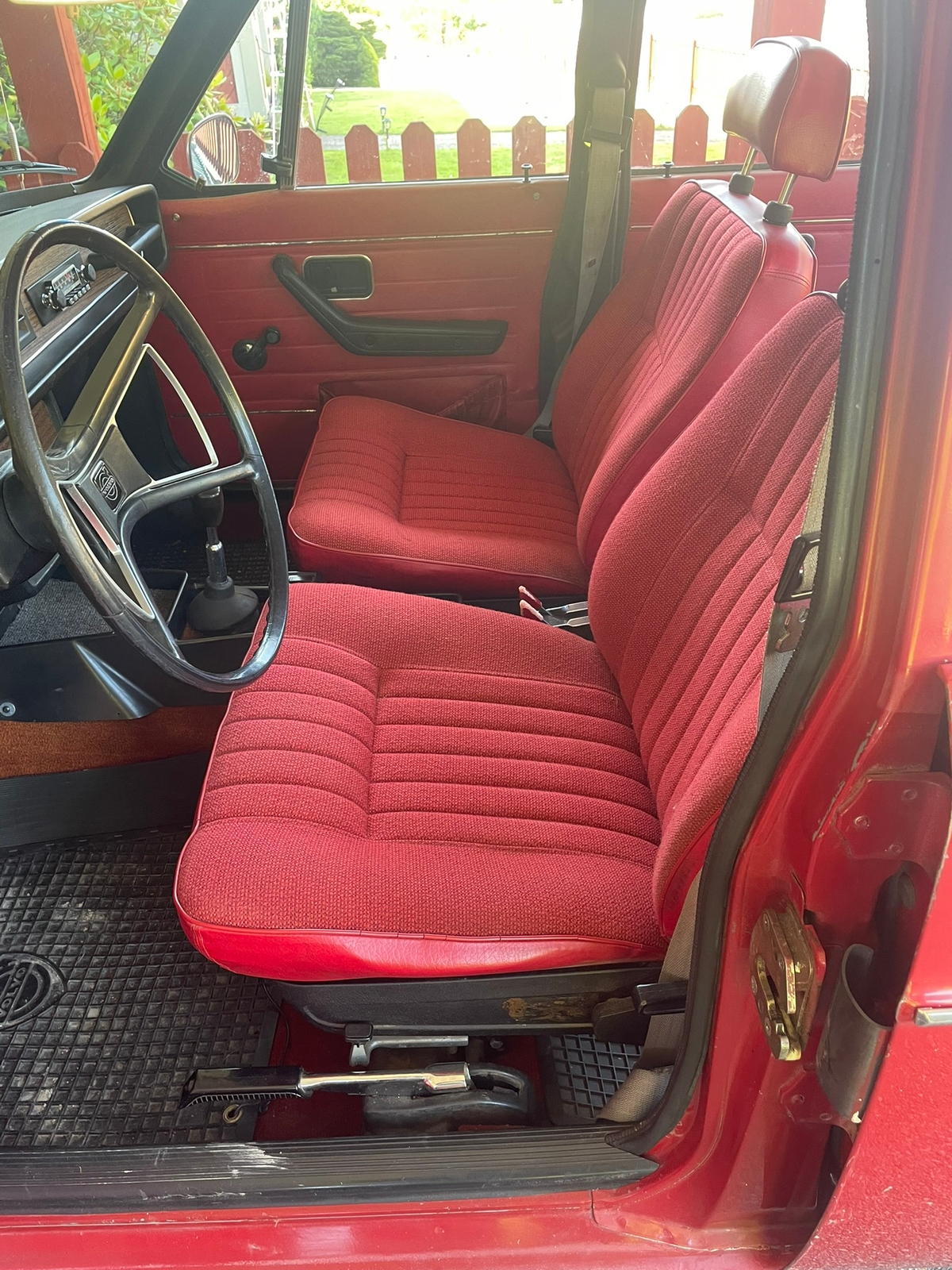 Volvo 144 2.0 Manuell 1972, bild 2/5
