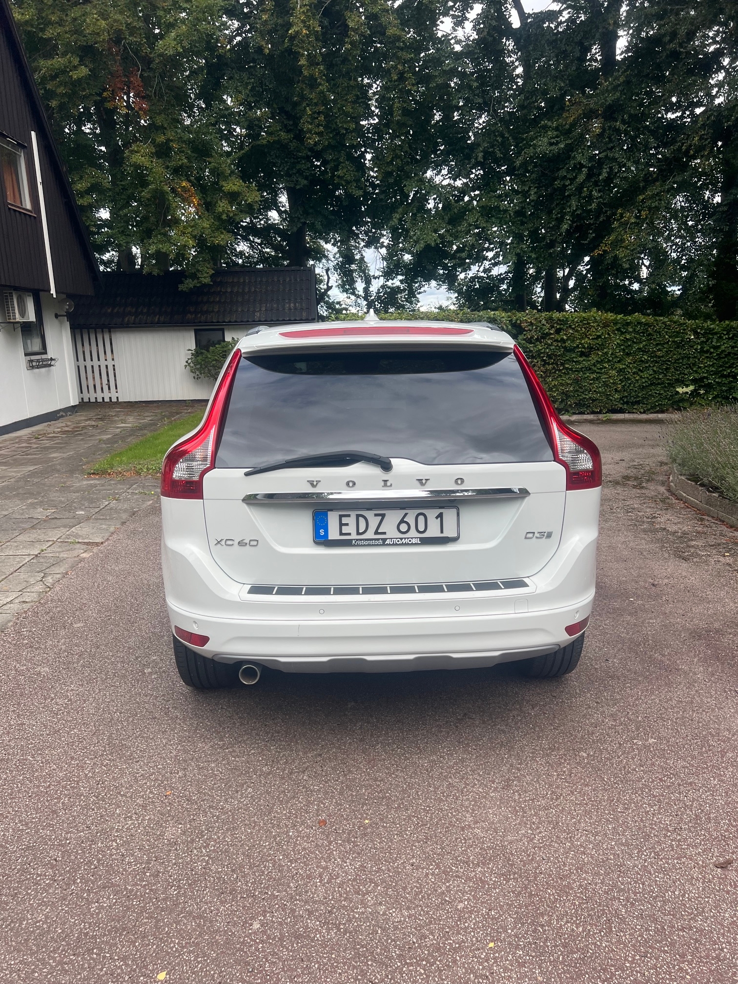 Volvo XC60 D3 Geartronic 2017, bild 2/7
