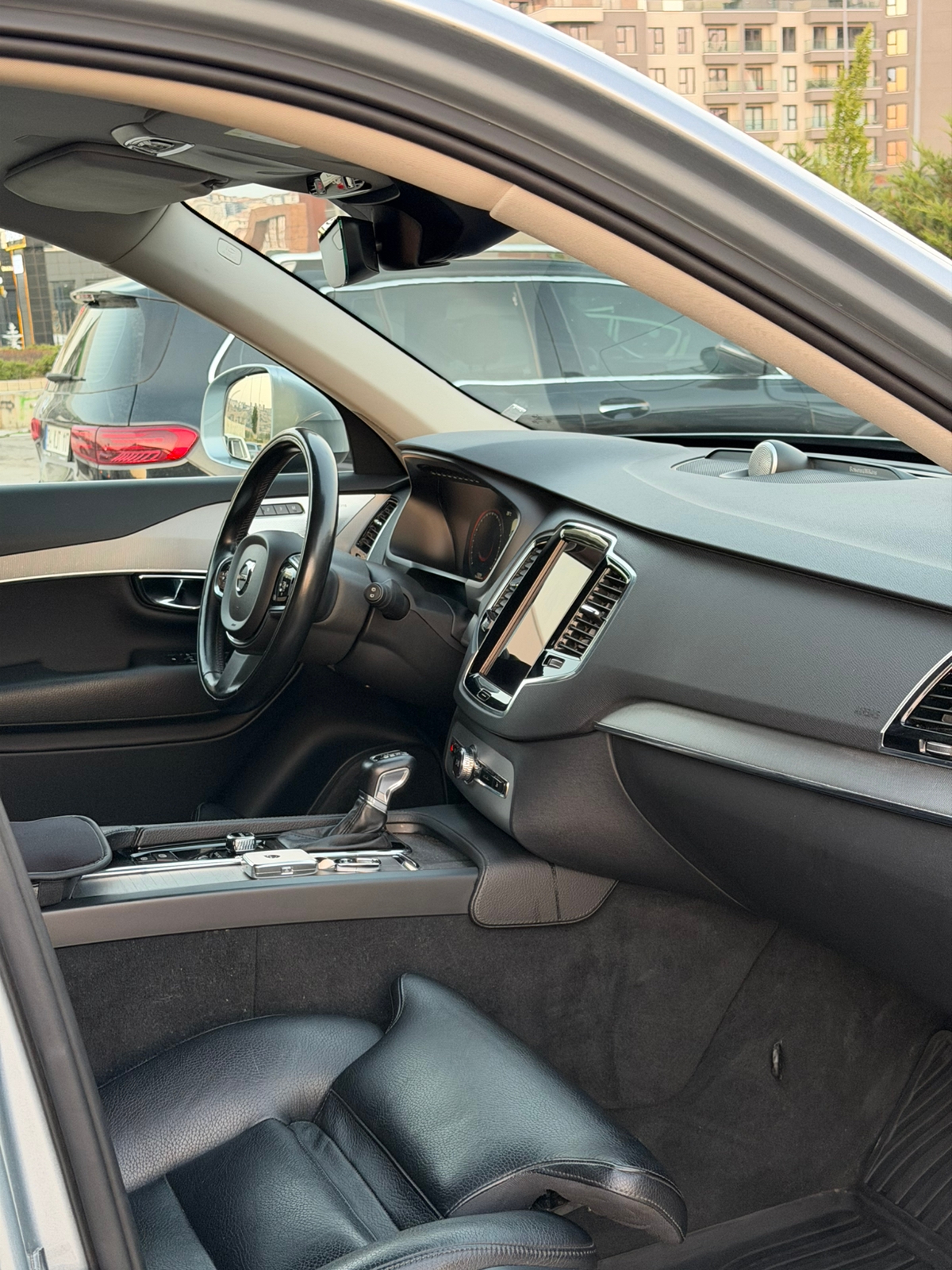Volvo XC90 7-seater D5 AWD Geartronic 2017, bild 6/10
