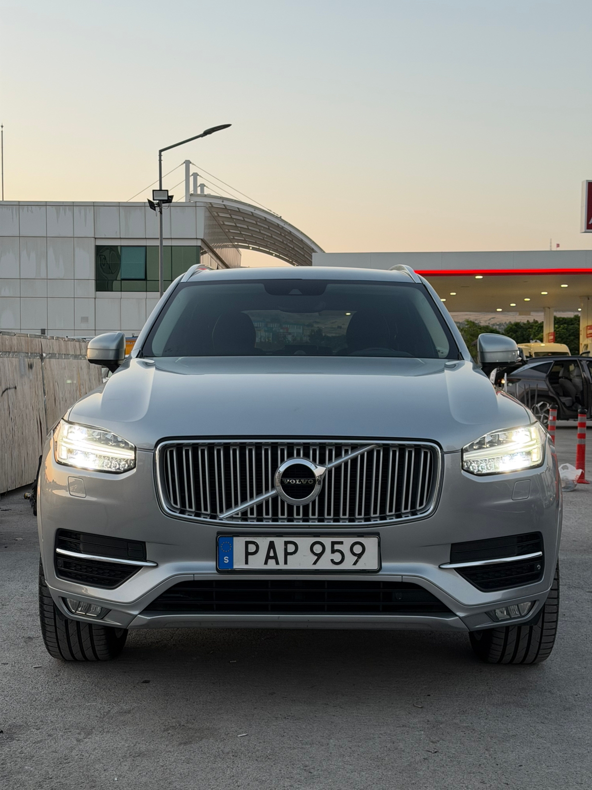 Volvo XC90 7-seater D5 AWD Geartronic 2017, bild 2/10