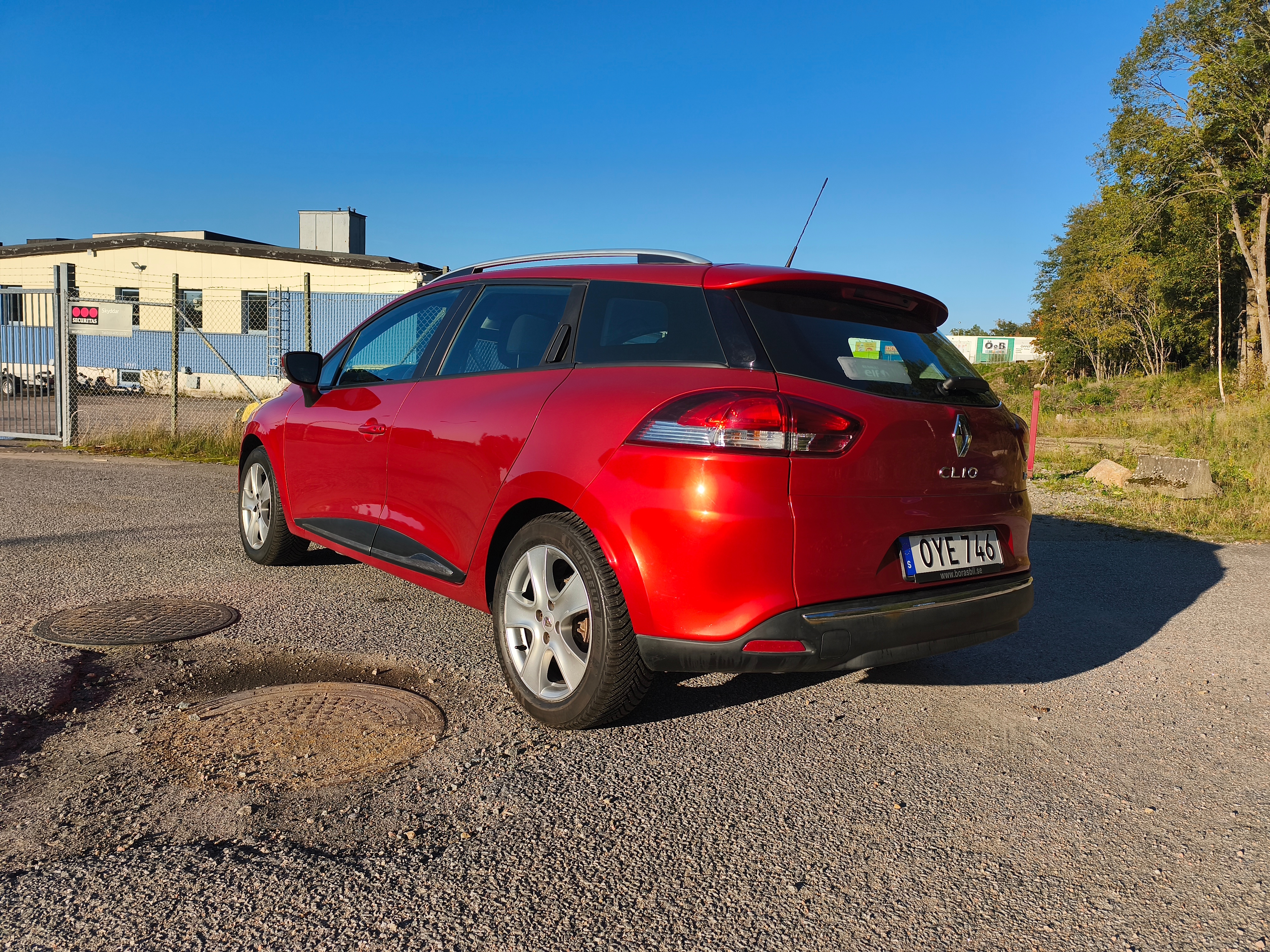 Renault Clio 2016, bild 2/6