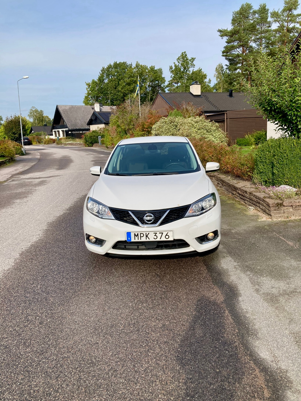 Nissan Pulsar 1.2 DIG-T XTRONIC-CVT 2018, bild 2/5