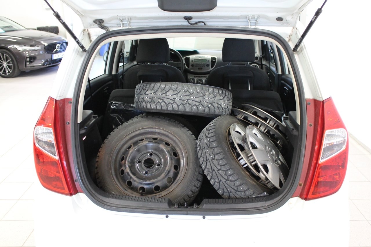 Hyundai i10 1.1 V-hjul & MVG 2011, bild 5/8