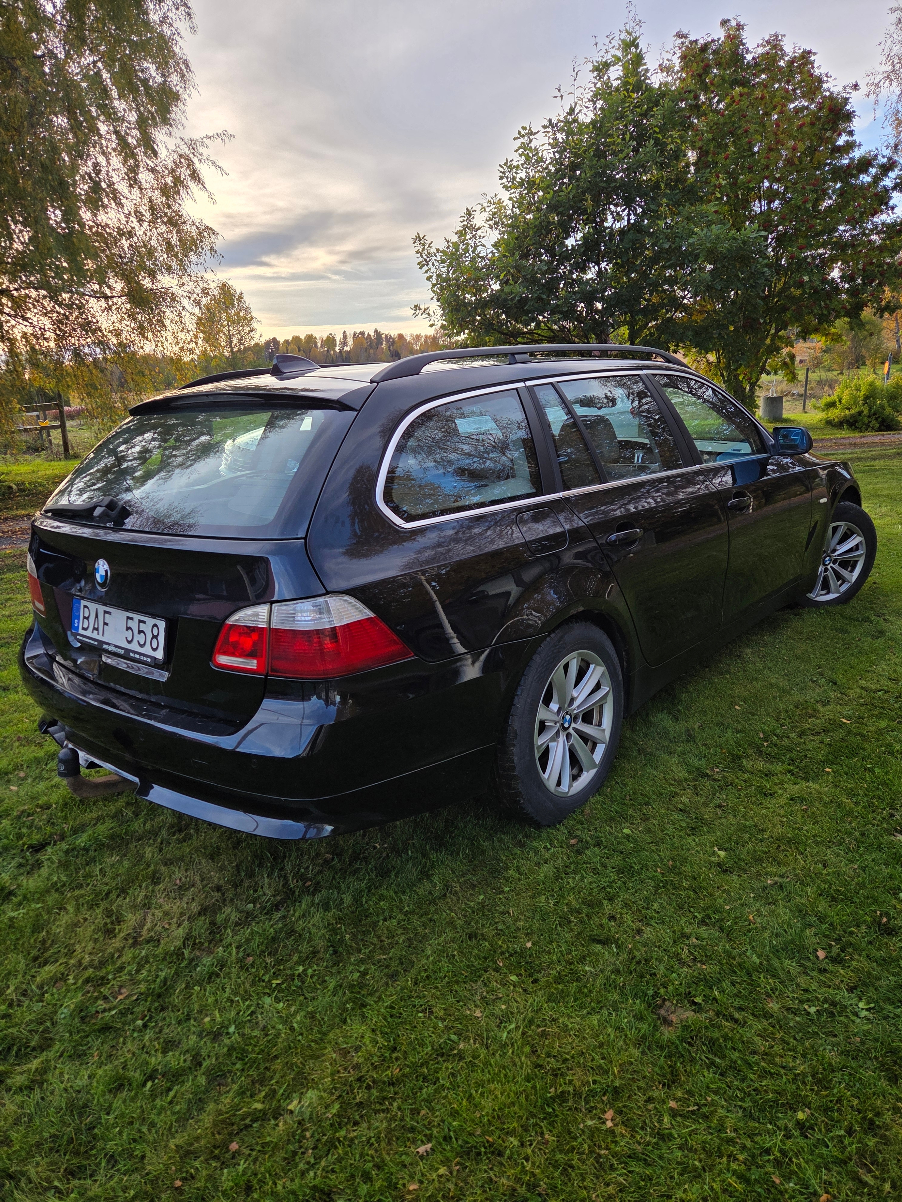 BMW 525 Xi Touring Automatisk 2007, bild 3/4