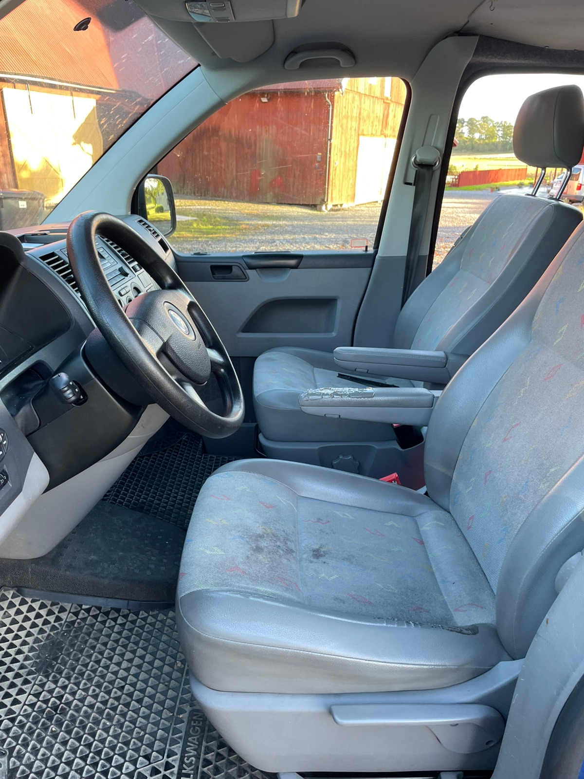 Volkswagen Transporter 2009, bild 3/10