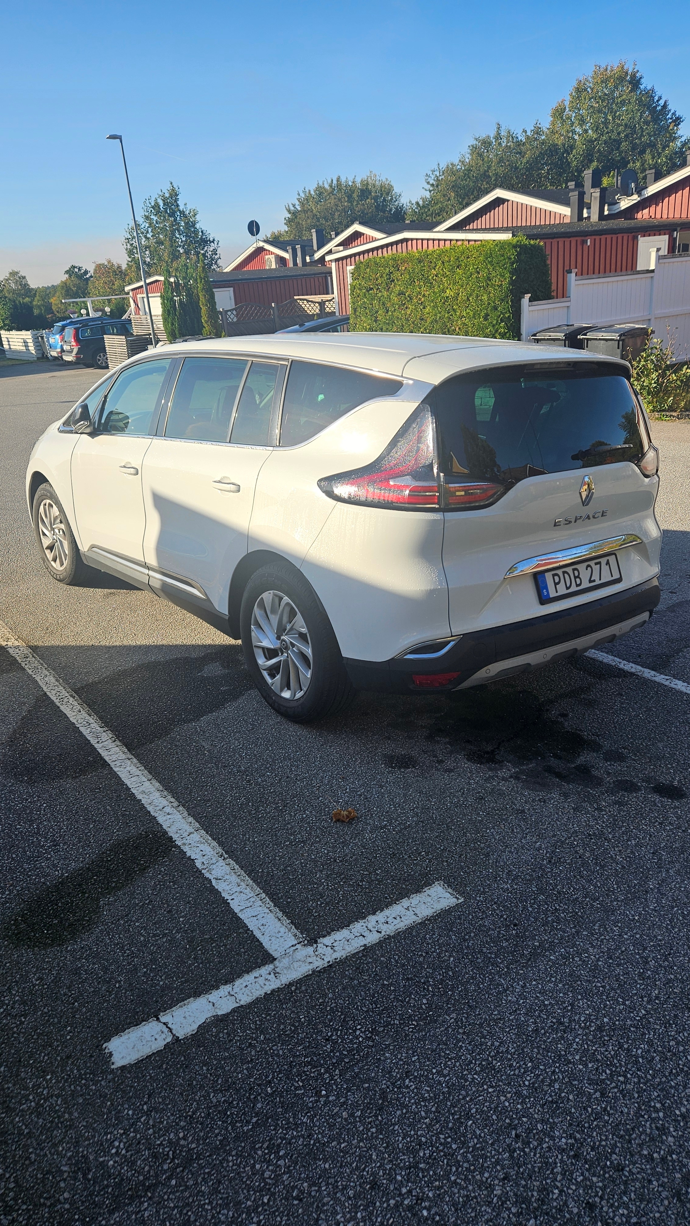 Renault Espace 1.6 dCi Manuell 2016, photo 2/2
