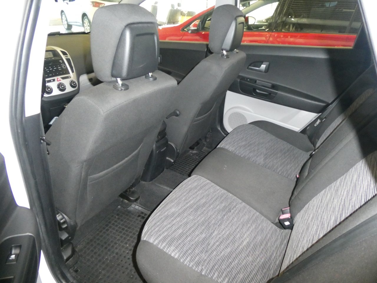 Kia Ceed cee'd 1.6 CRDi ECO Euro 4 2009, bild 4/6
