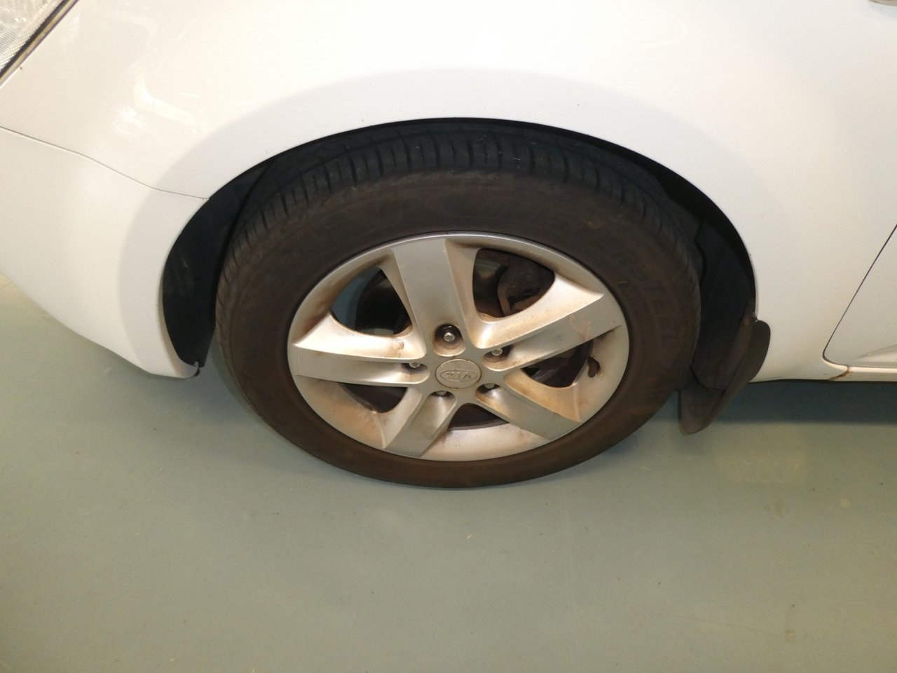 Kia Ceed cee'd 1.6 CRDi ECO Euro 4 2009, bild 6/6
