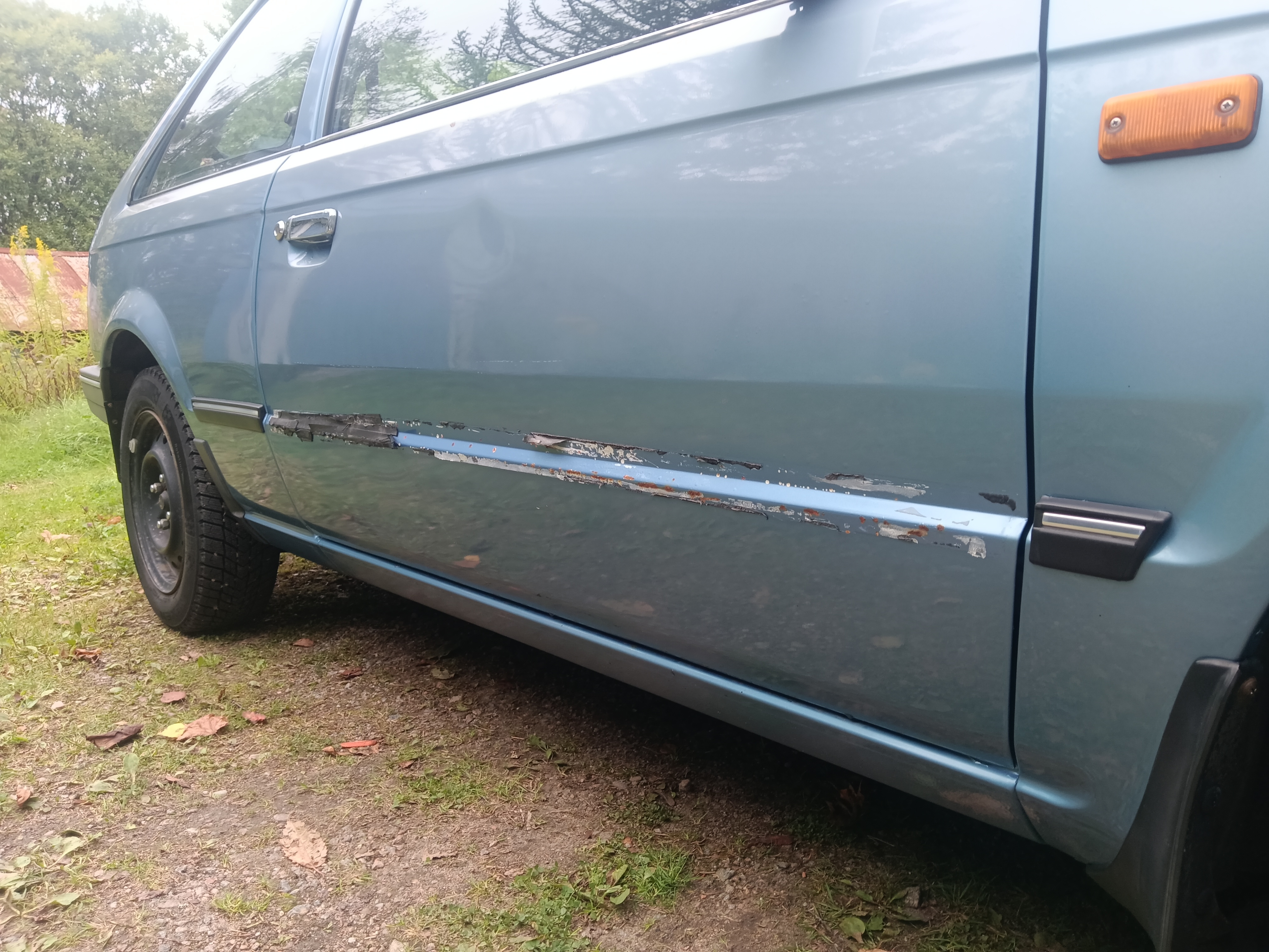 Mazda 323 1988, bild 6/10