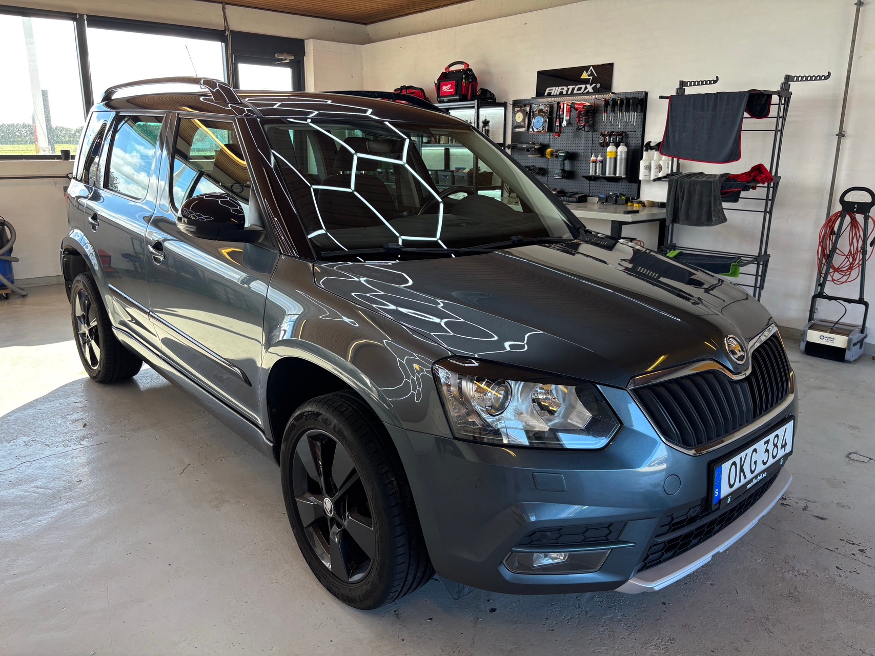 Skoda Yeti 1.2 TSI Manuell 2017, bild 2/10