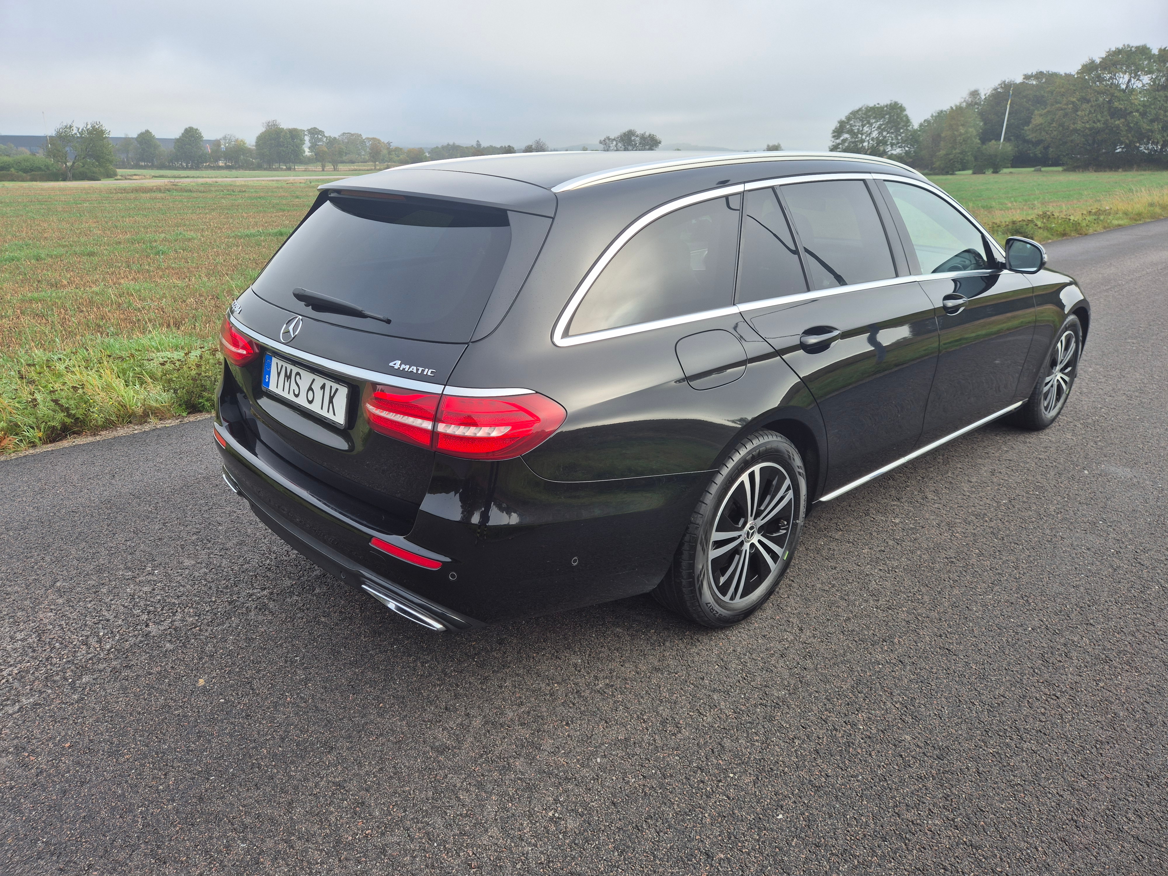 Mercedes-Benz E 220 T d 4MATIC 9G-Tronic 2019, bild 2/10