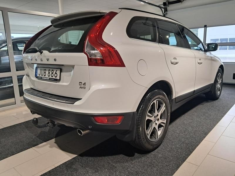 Volvo XC60 AWD D4 2013, kuva 4/7