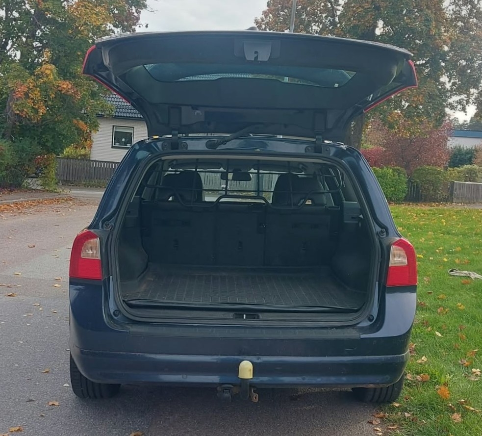 Volvo V70 2.4D Manuell 2010, bild 3/9
