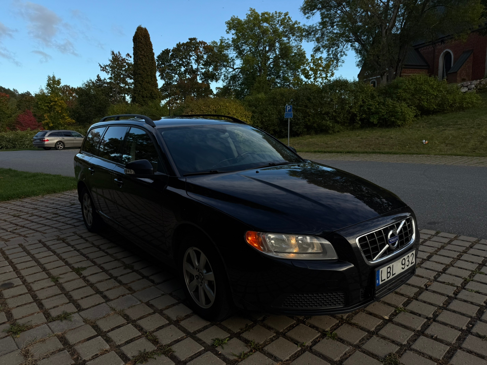 Volvo V70 2.5FT Manuell 2011, bild 2/9