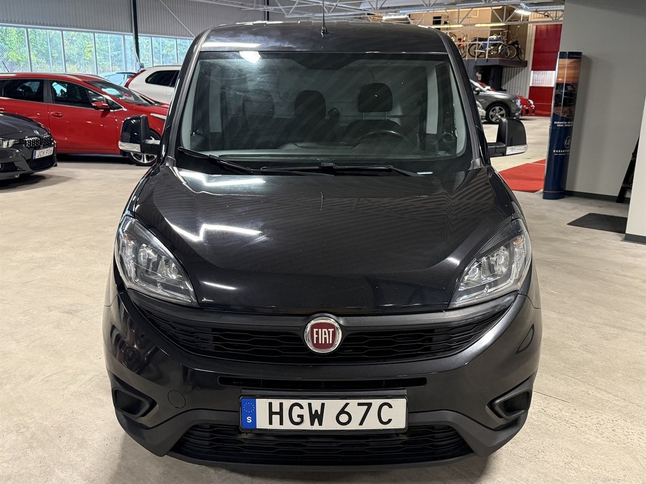 Fiat Doblo 2020, bild 2/10