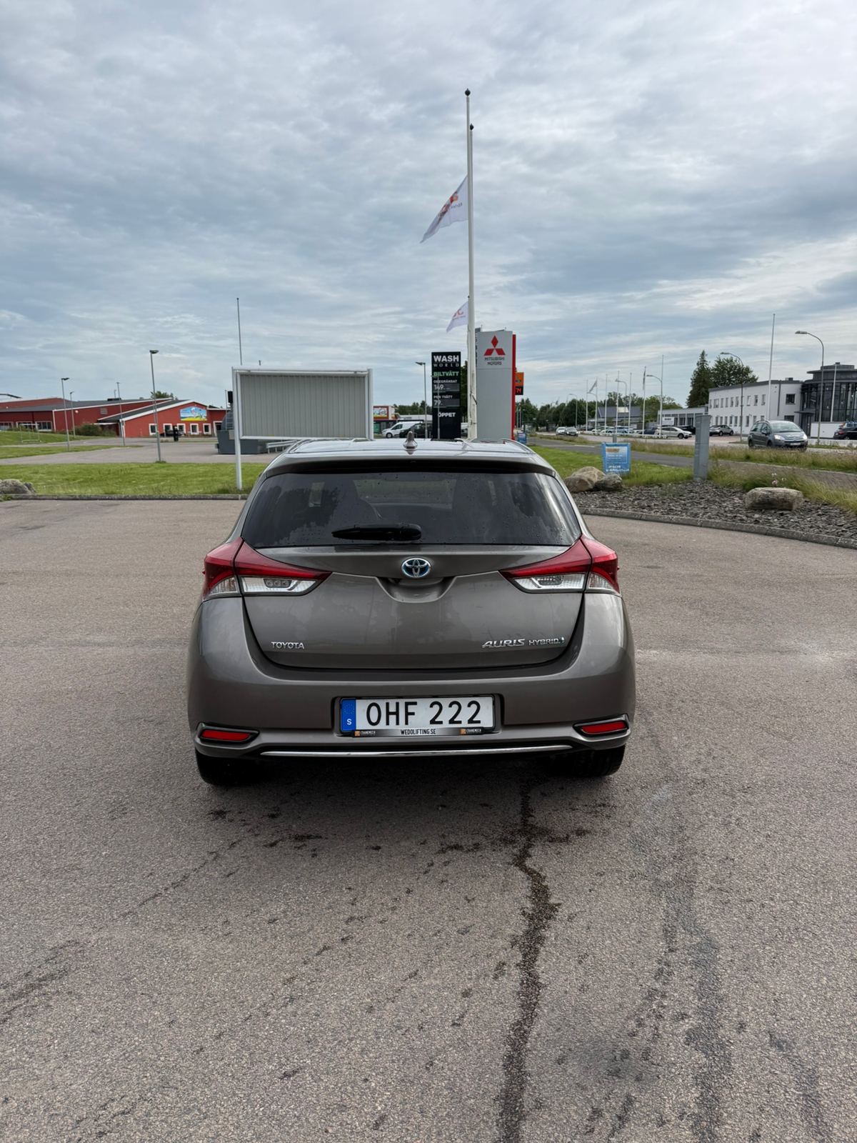 Toyota Auris Hybrid e-CVT 2016, bild 4/4