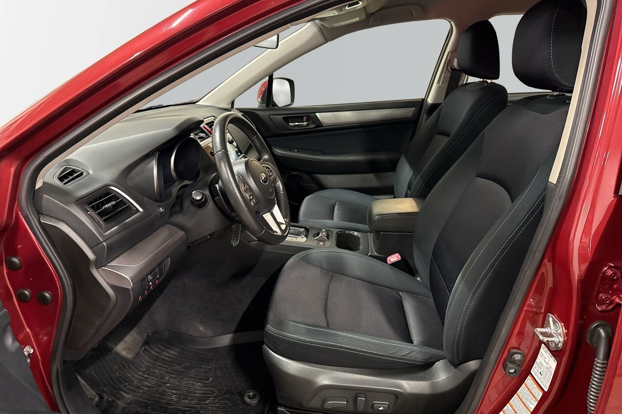 Subaru Outback 2015, photo 5/6