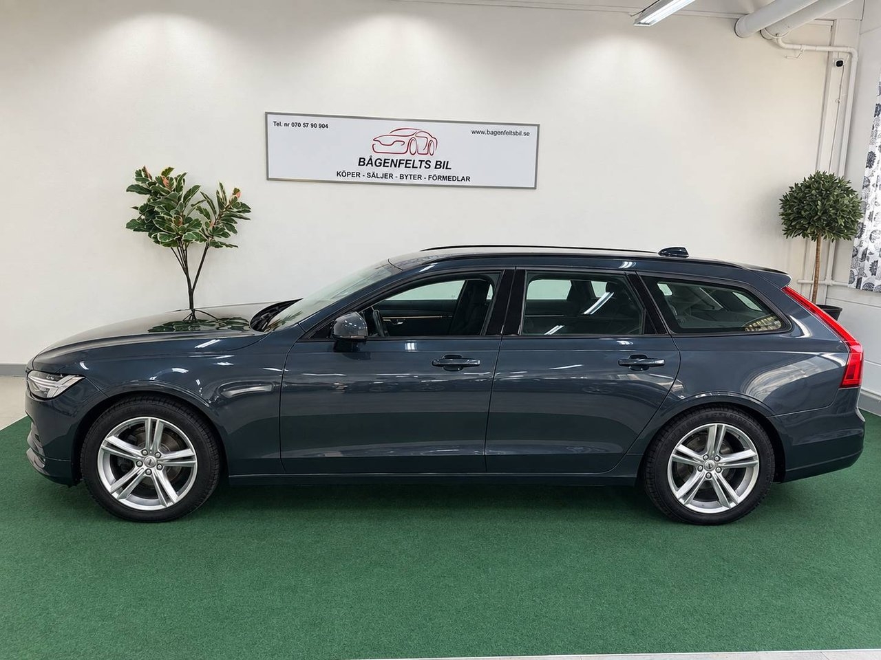 Volvo V90 D3 Geartronic Business Euro 6 2018, kuva 2/10