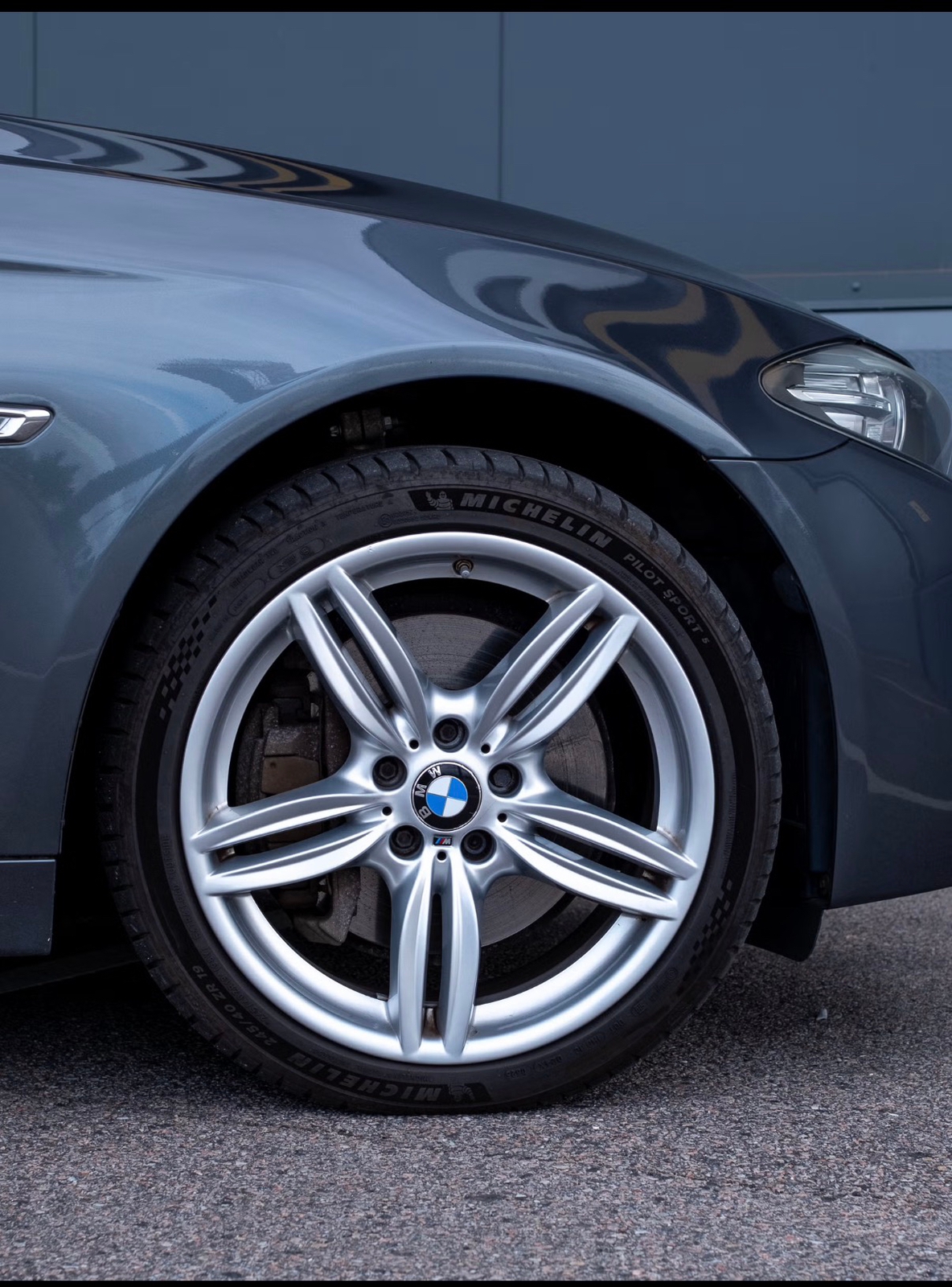 BMW 530 d xDrive Touring Steptronic 2016, kuva 3/5