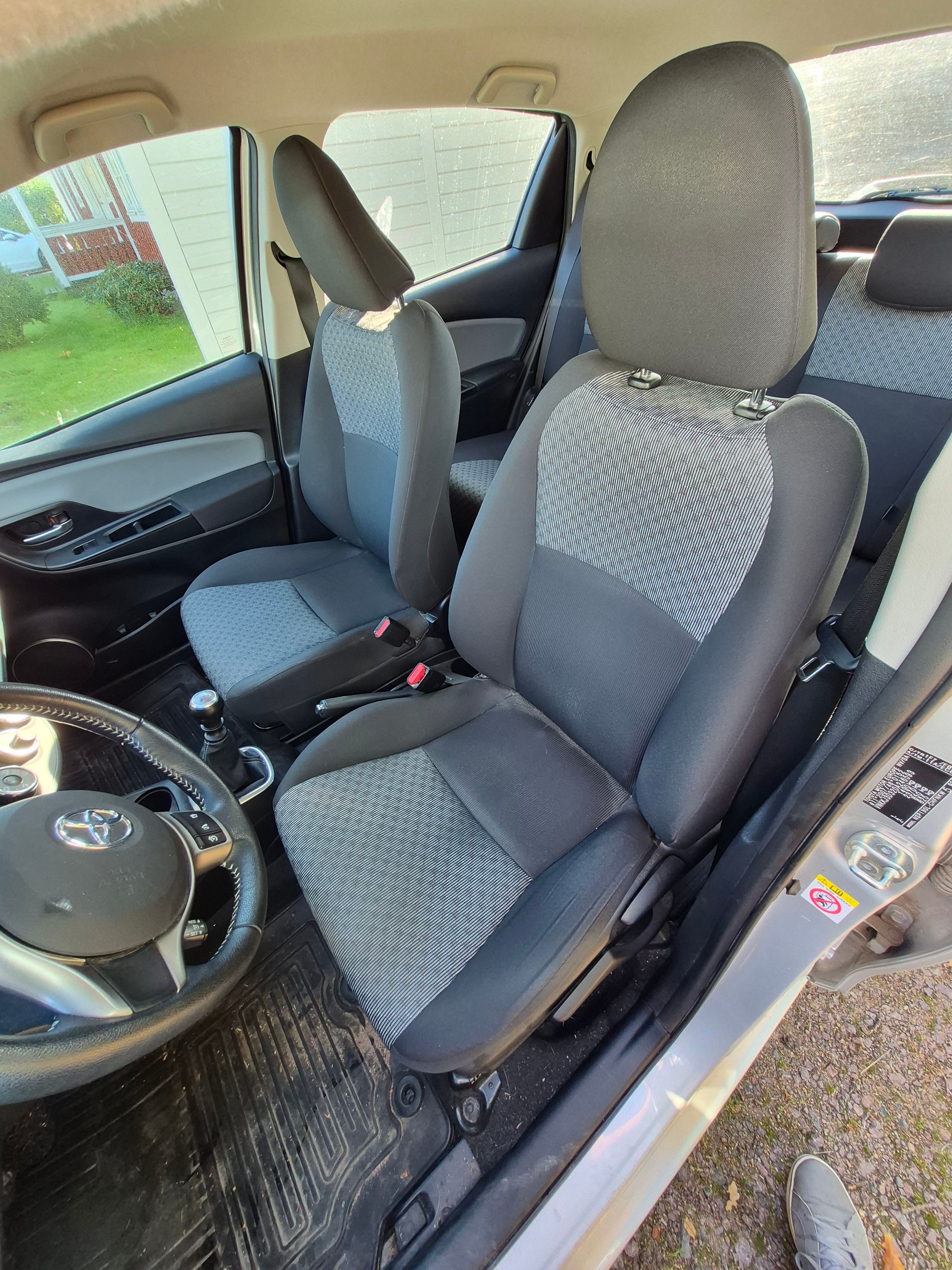 Toyota Yaris 2014, bild 5/6