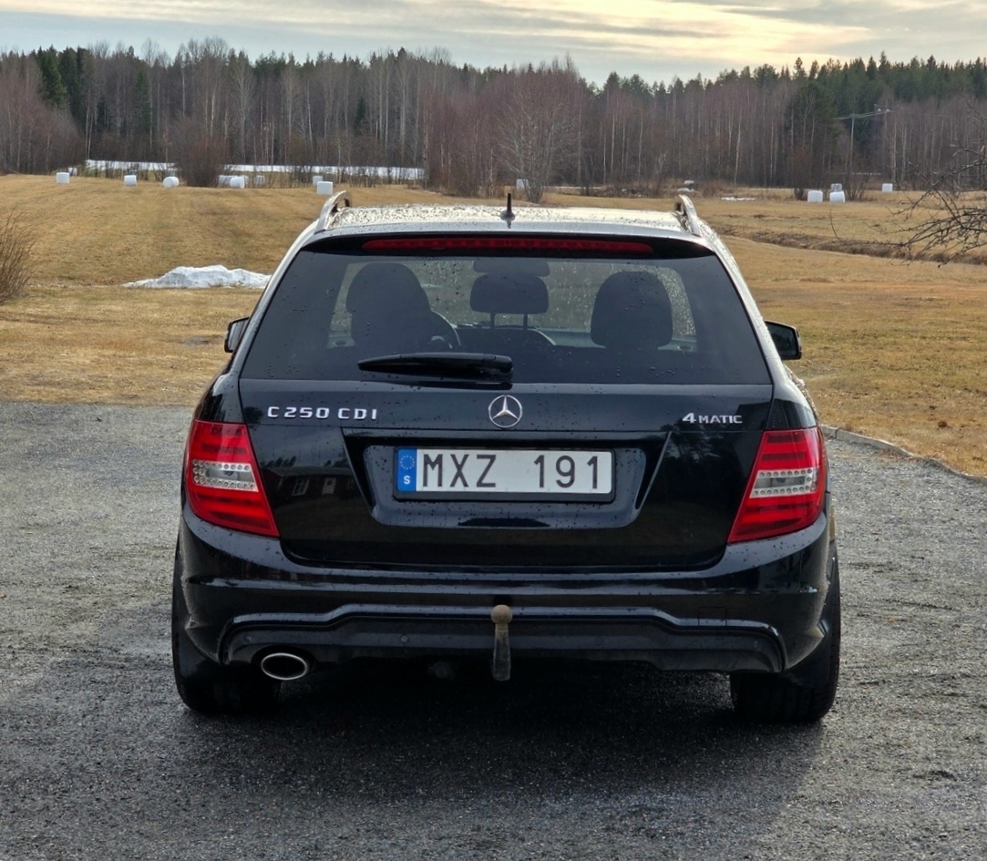 Mercedes-Benz C 2012, bild 6/10