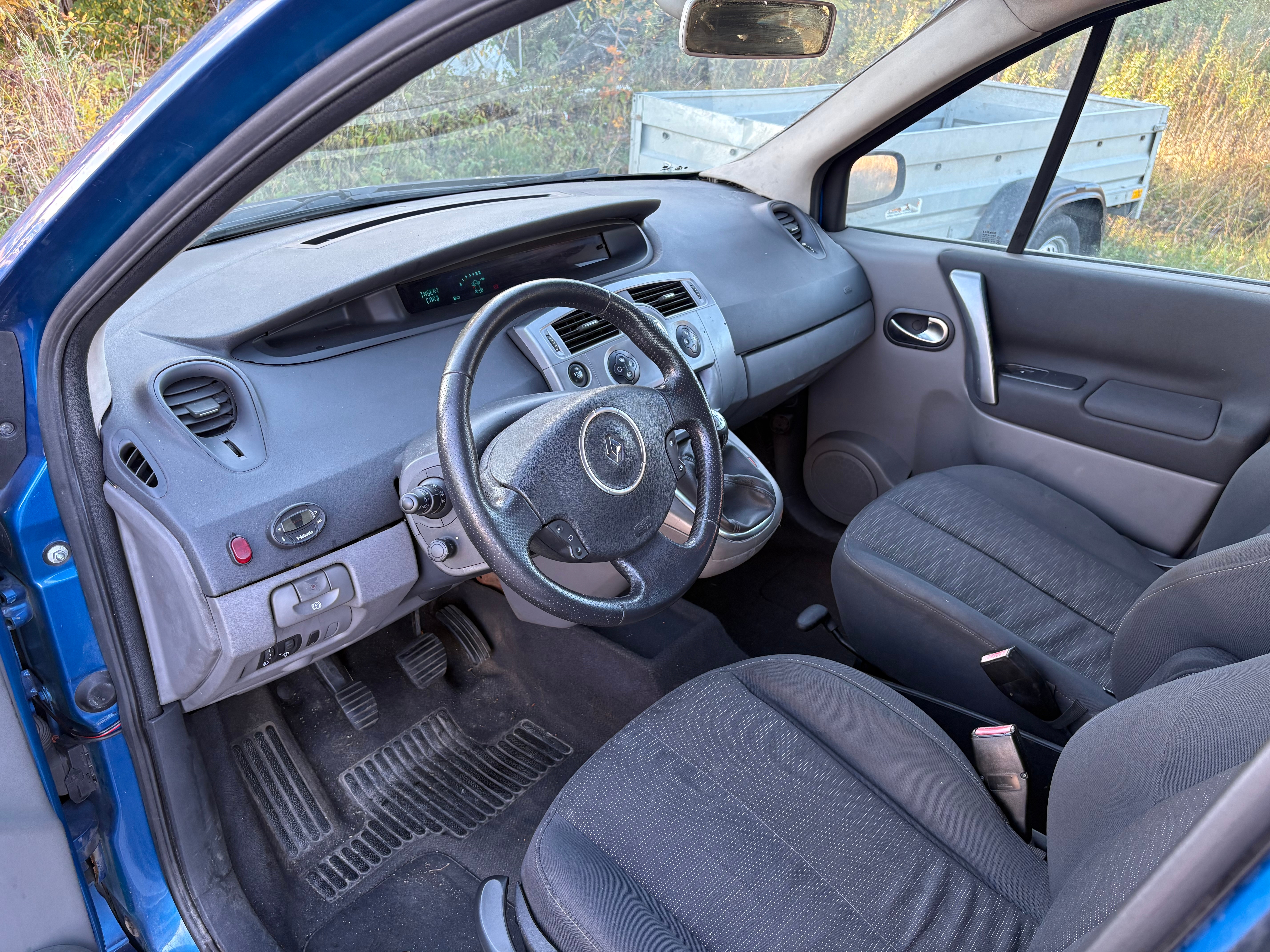 Renault Scenic II 1.9 dCi Manuell 2007, kuva 6/8