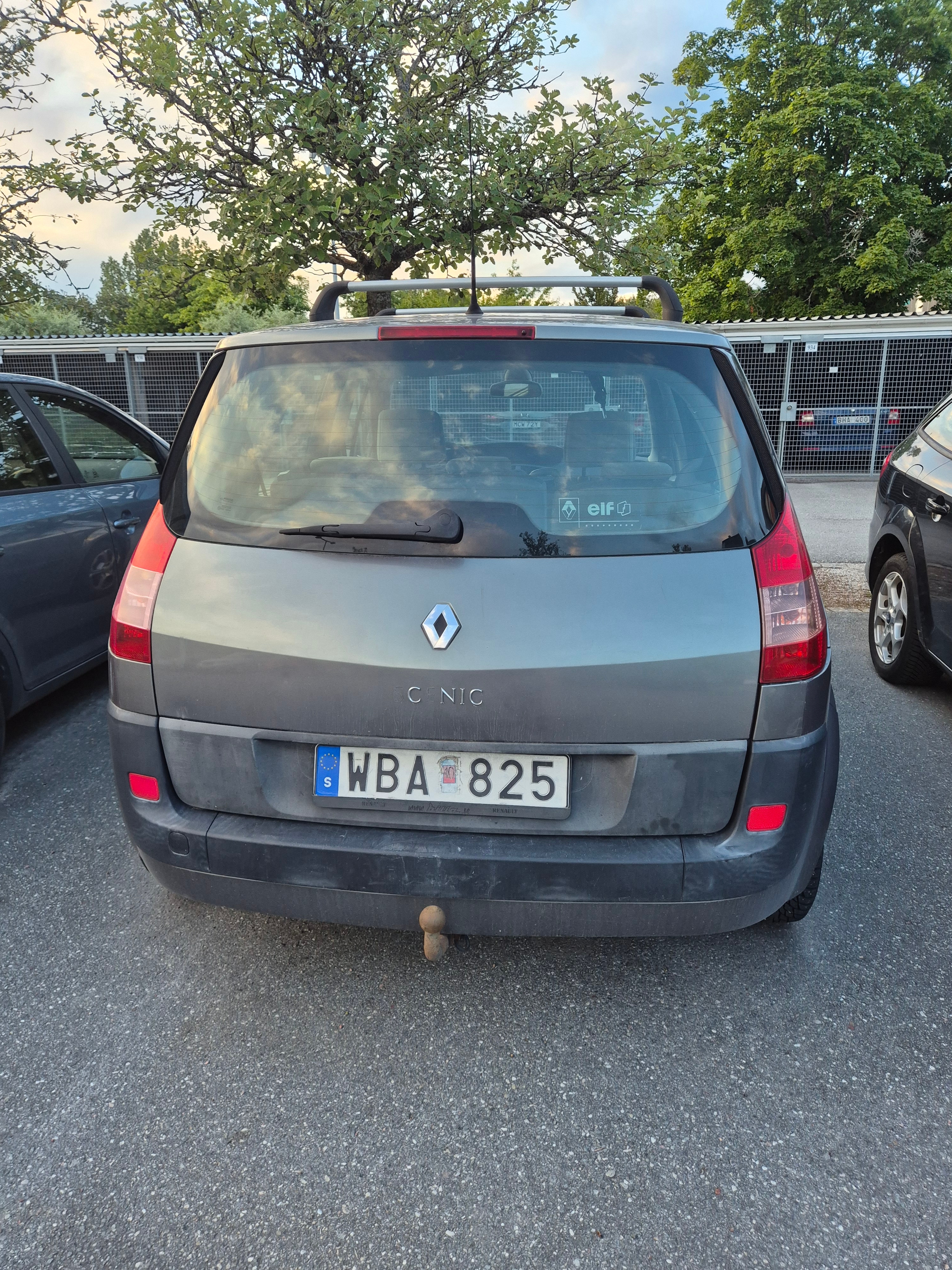 Renault Scenic II 1.6 Manuell 2004, photo 3/5