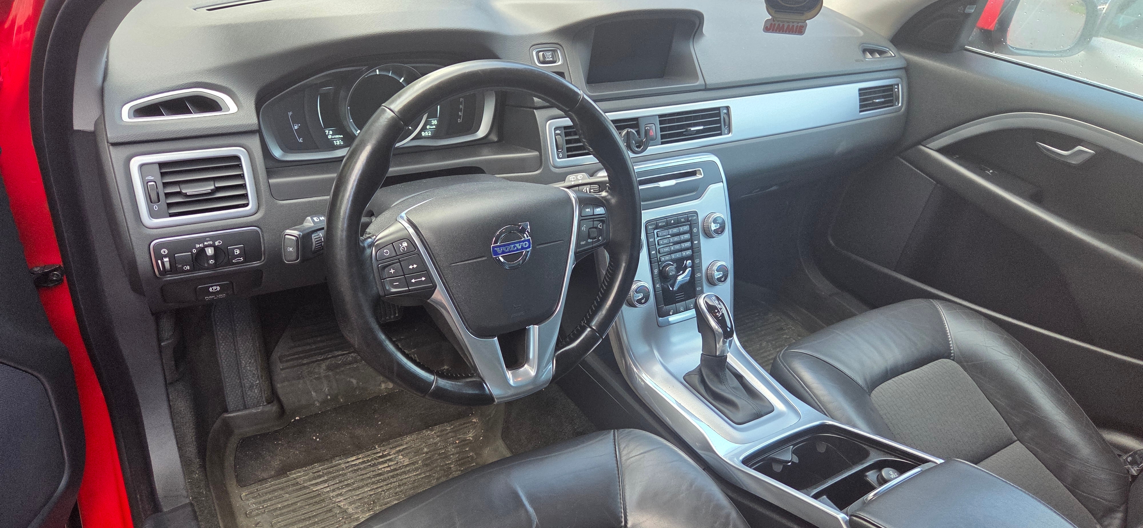 Volvo V70 D4 Geartronic 2015, kuva 3/6