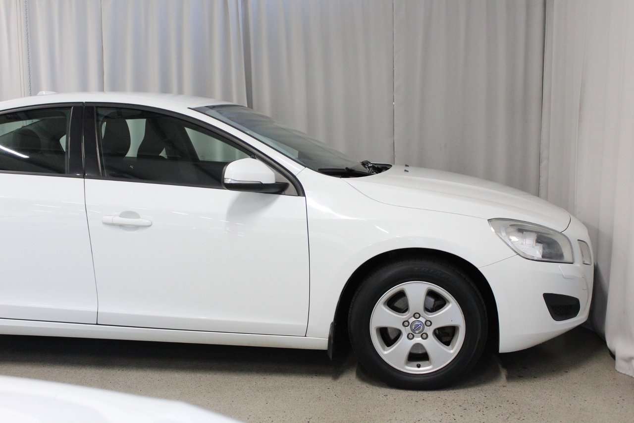 Volvo S60 2012, bild 3/10