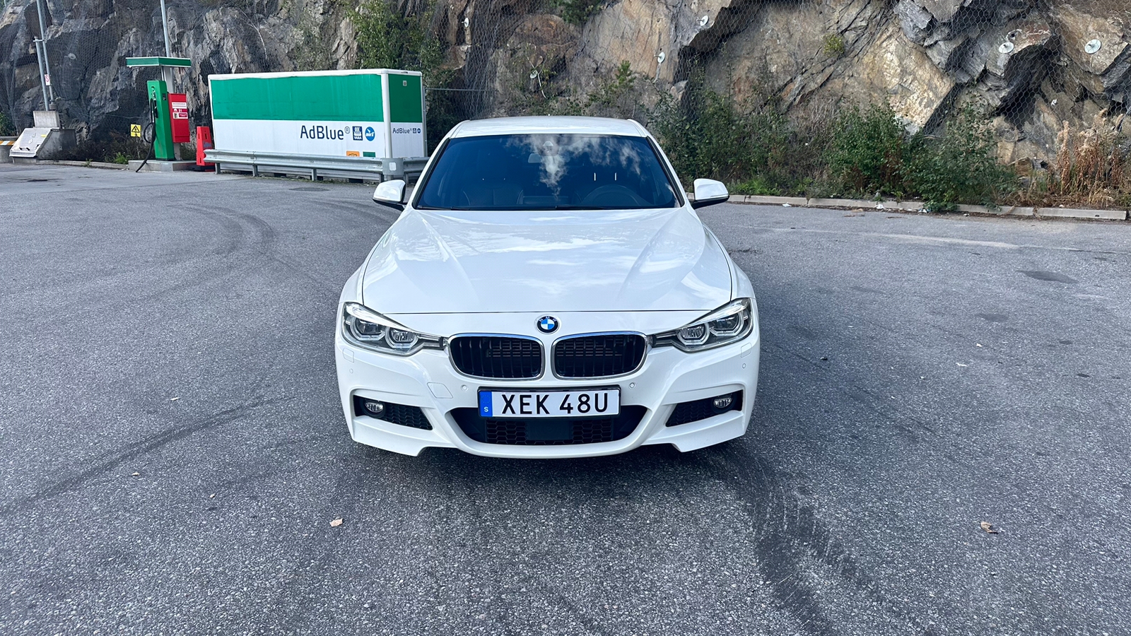 BMW 330 2017, bild 2/10
