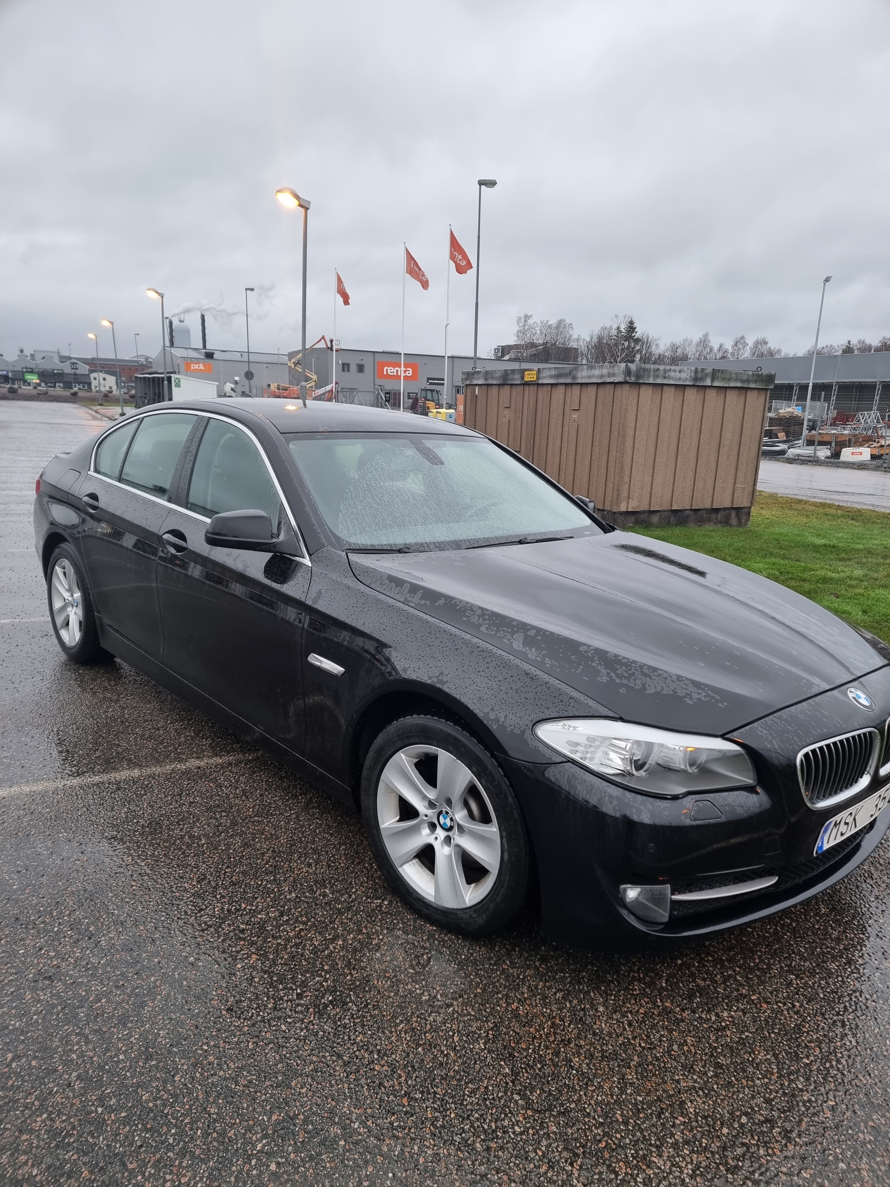 BMW 520 d Sedan Manuell 2012, bild 2/8