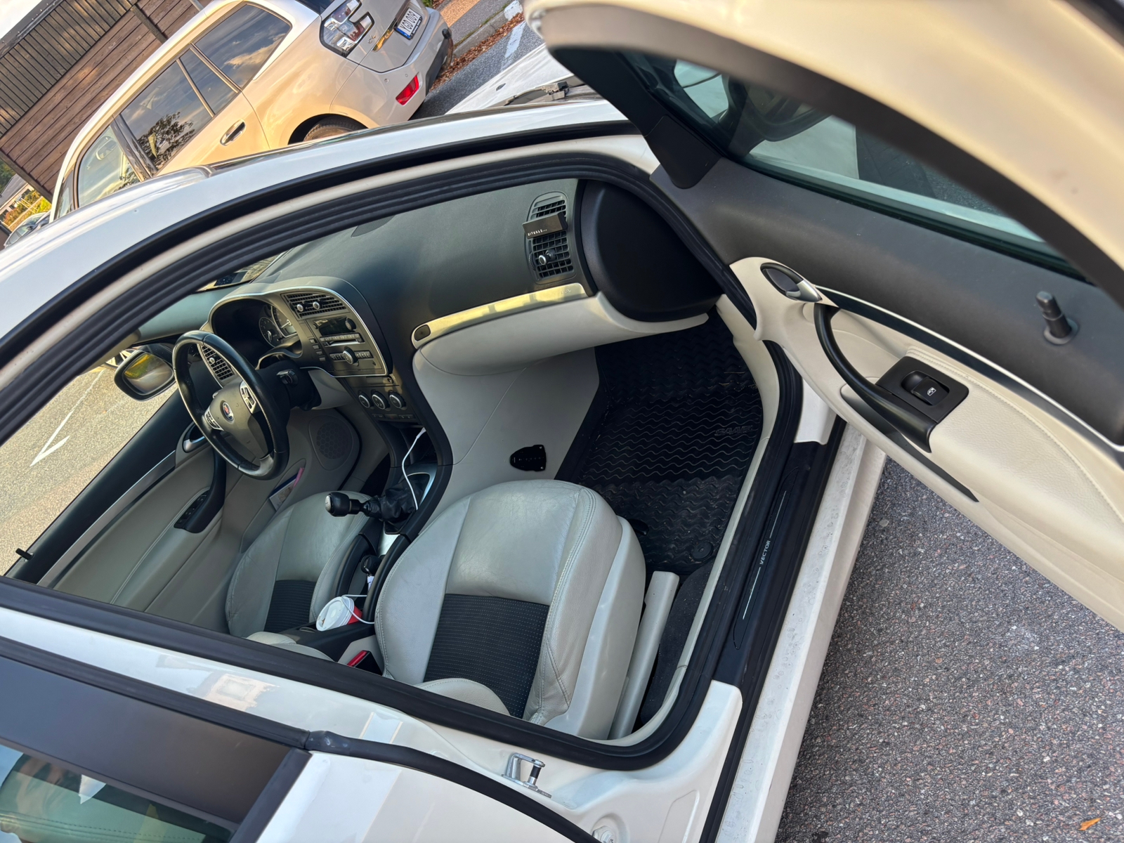 Saab 9-3 2008, bild 3/10