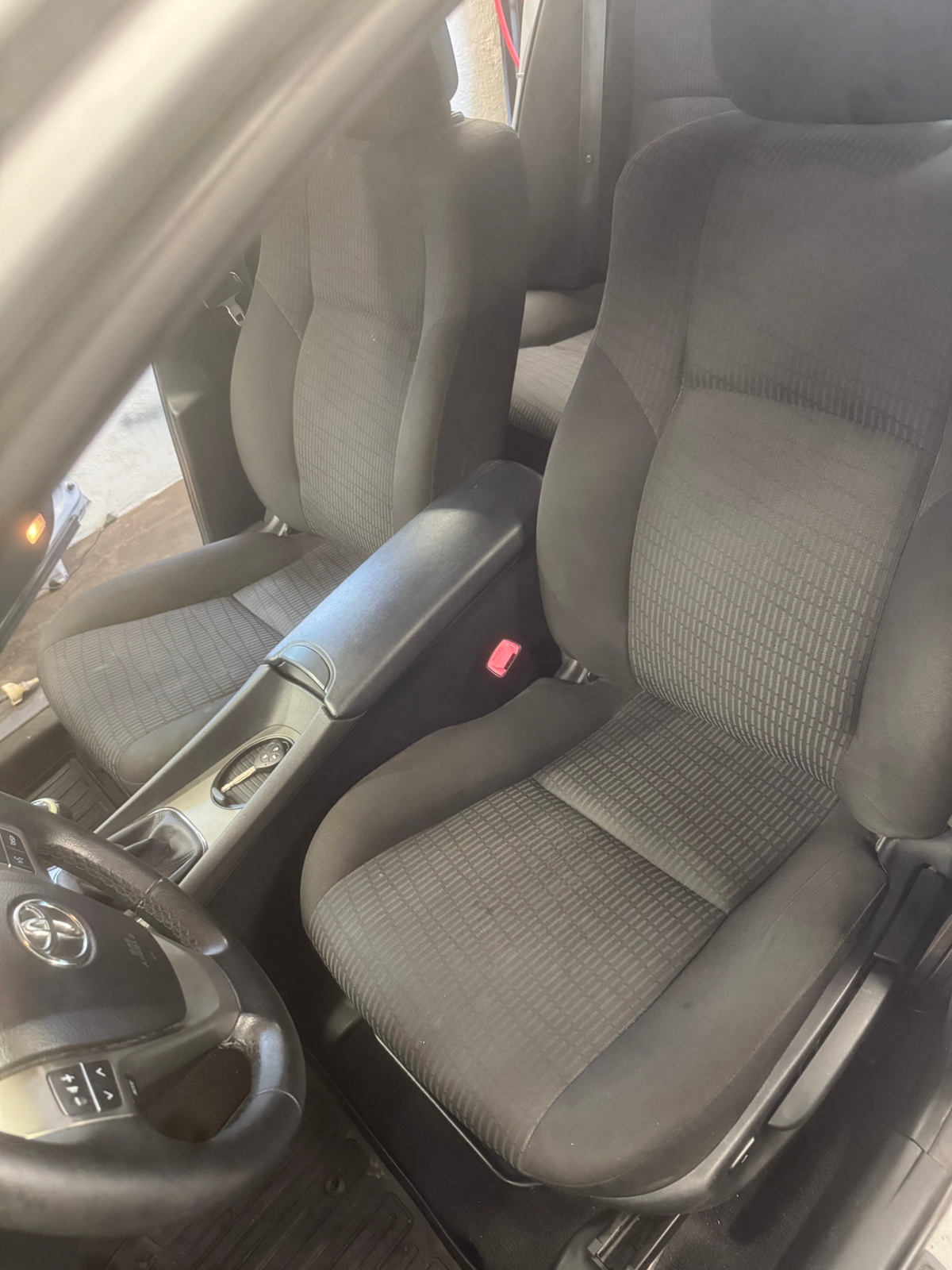 Toyota Avensis Kombi 2.0 Manuell 2009, kuva 5/9
