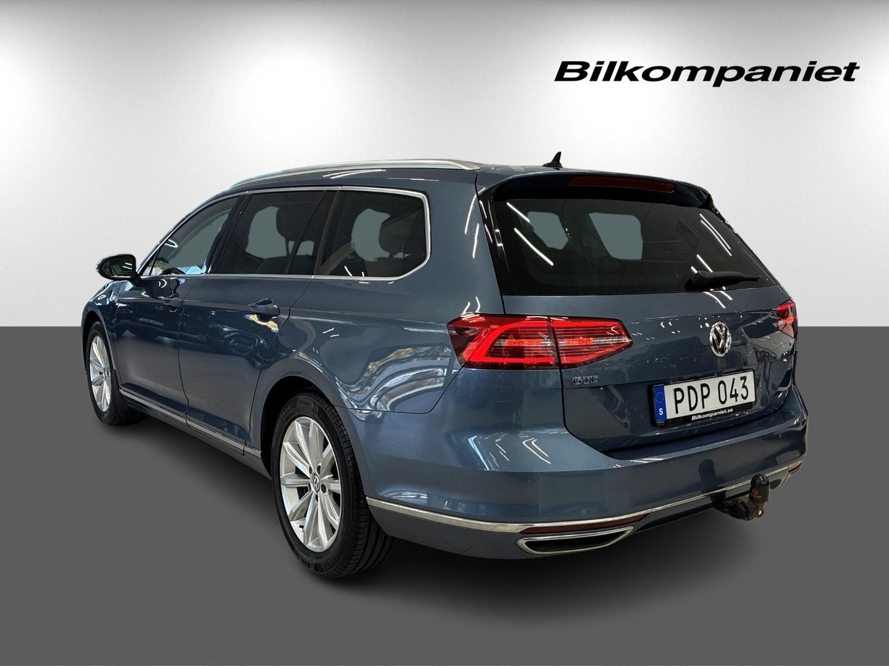 Volkswagen Passat GTE 2017, photo 5/10