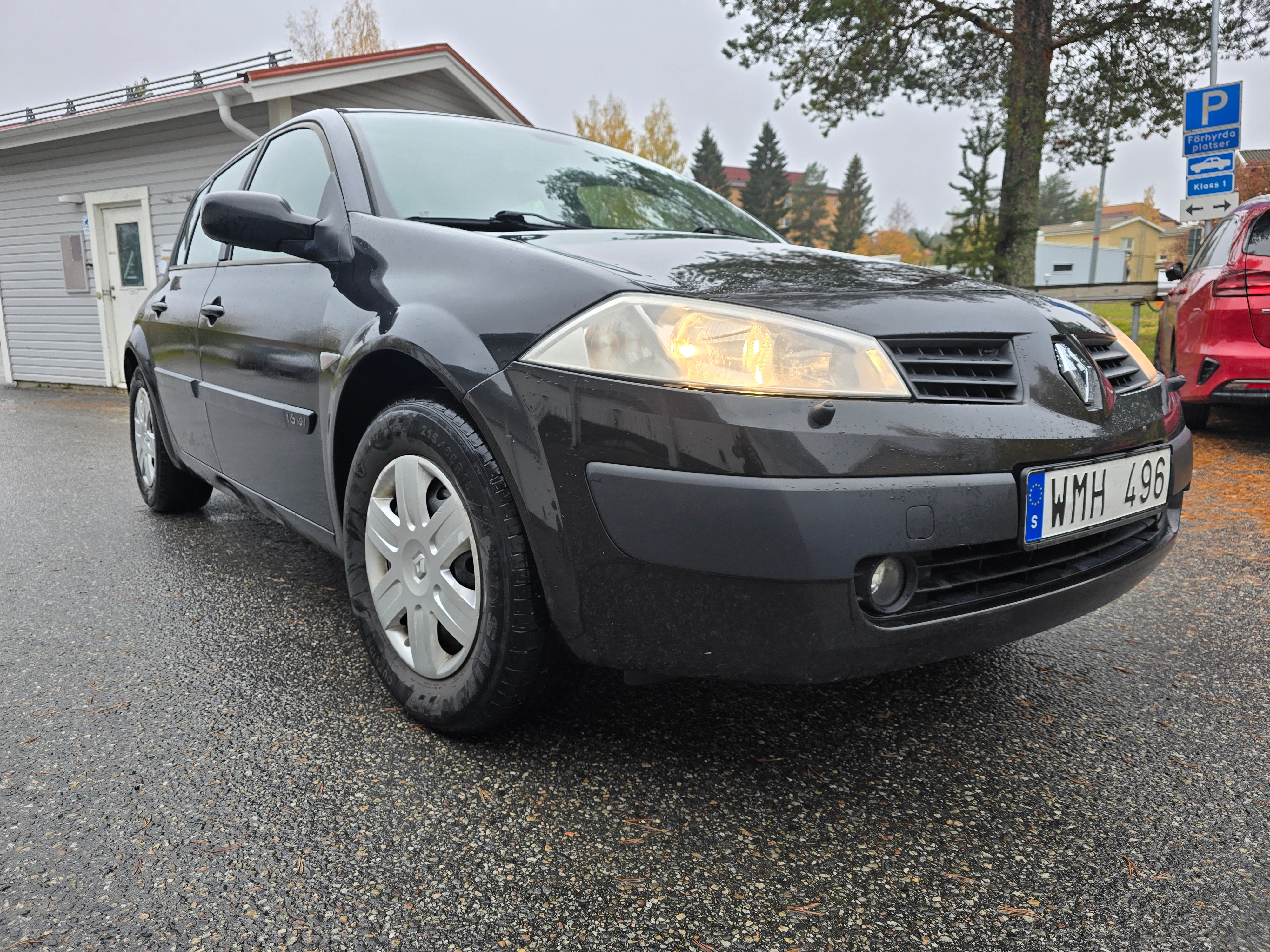 Renault Megane II 5-dörrar 1.6 Manuell 2005, photo 2/10