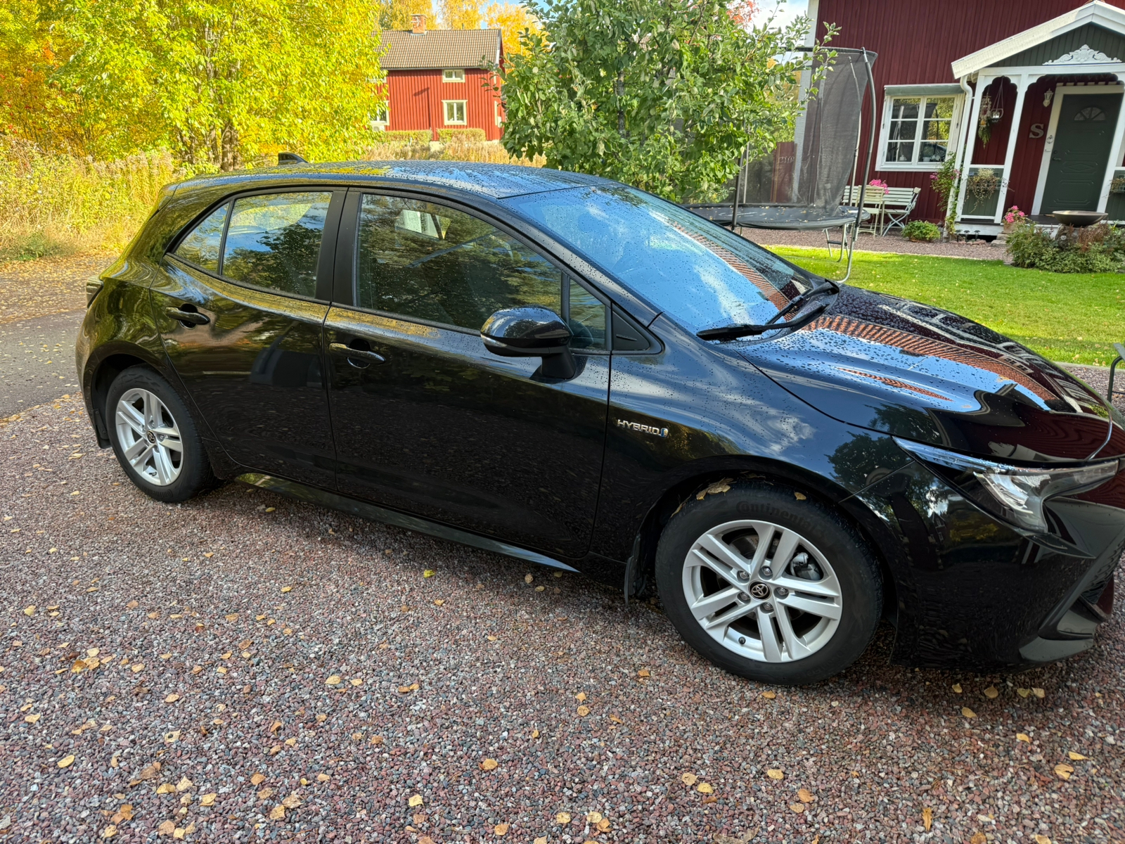 Toyota Corolla Hybrid e-CVT 2021, bild 2/10