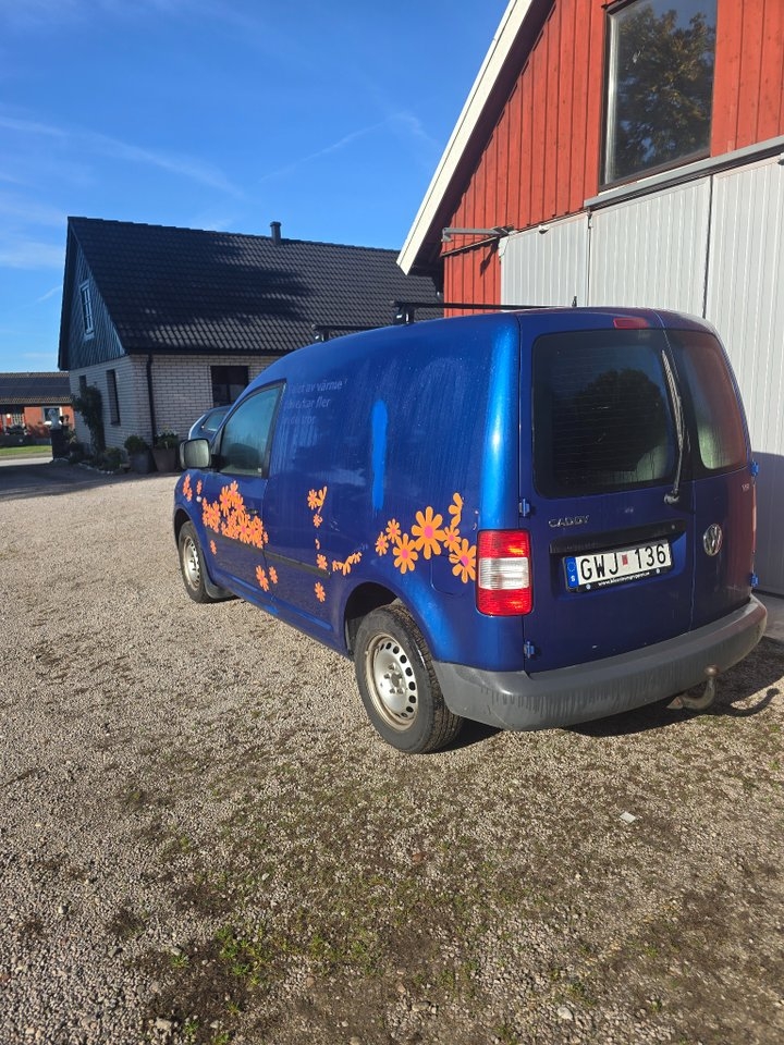 Volkswagen Caddy 2008, photo 3/5