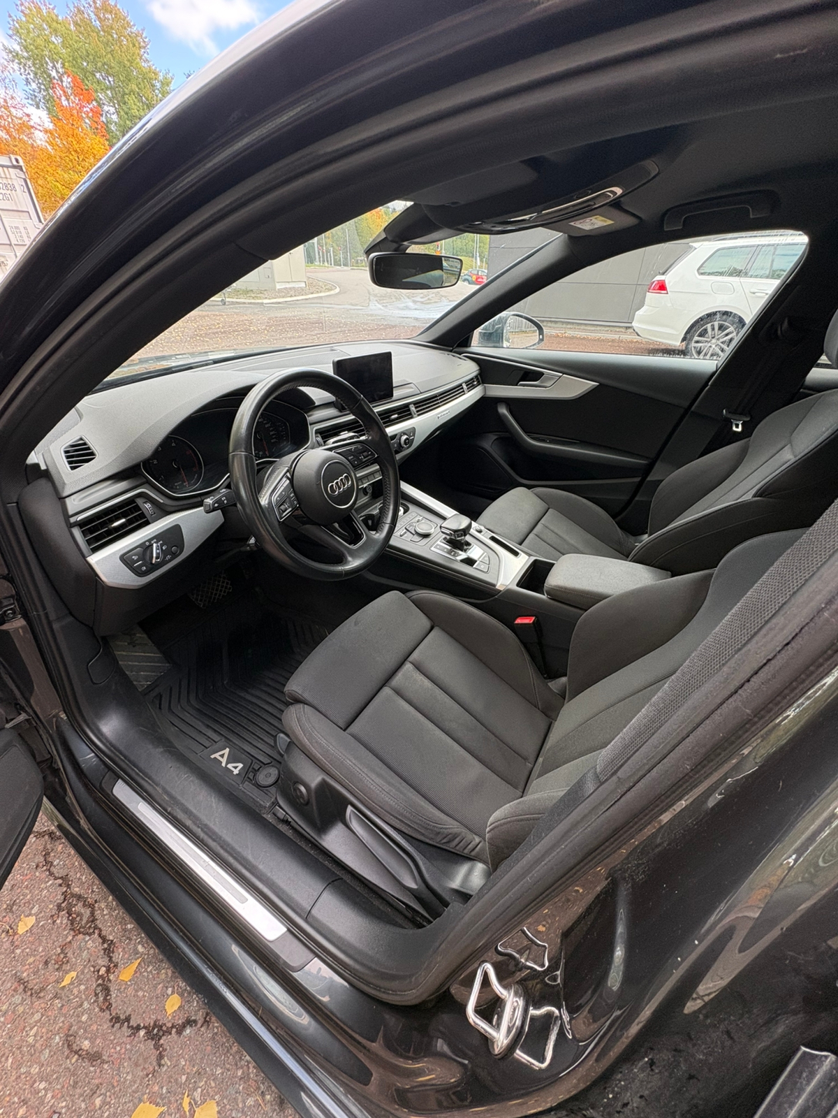 Audi A4 Avant 40 TDI quattro S Tronic 2019, bild 7/9