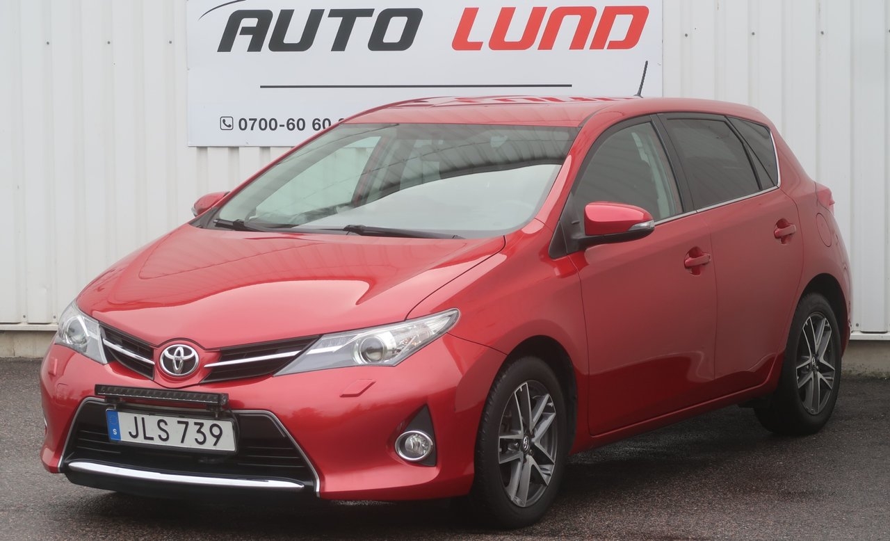 Toyota Auris 2015, bild 6/10