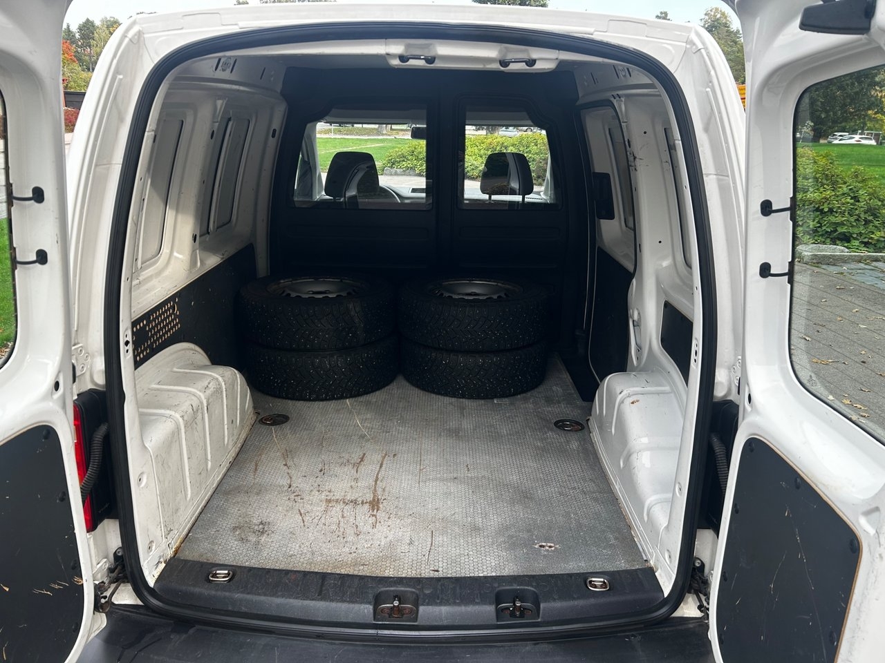 Volkswagen Caddy 2017, kuva 6/10