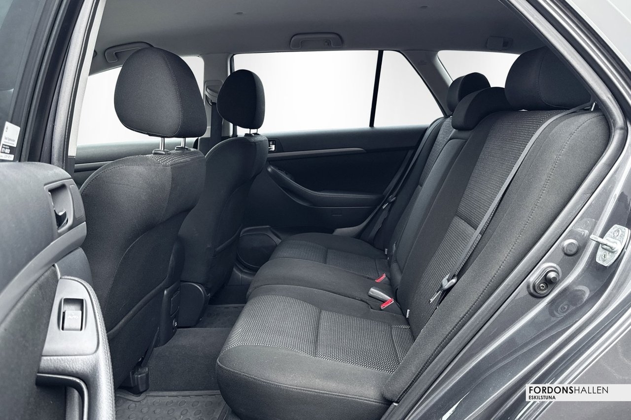 Toyota Avensis 2006, photo 7/10