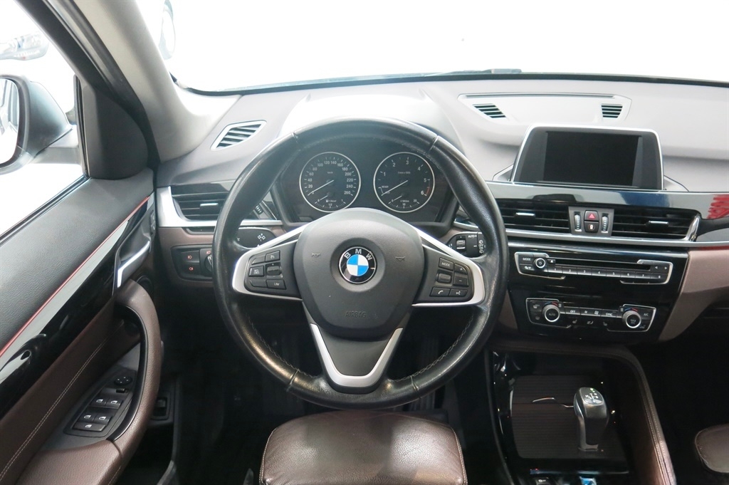 BMW X1 xDrive18d Steptronic 2017, bild 7/10