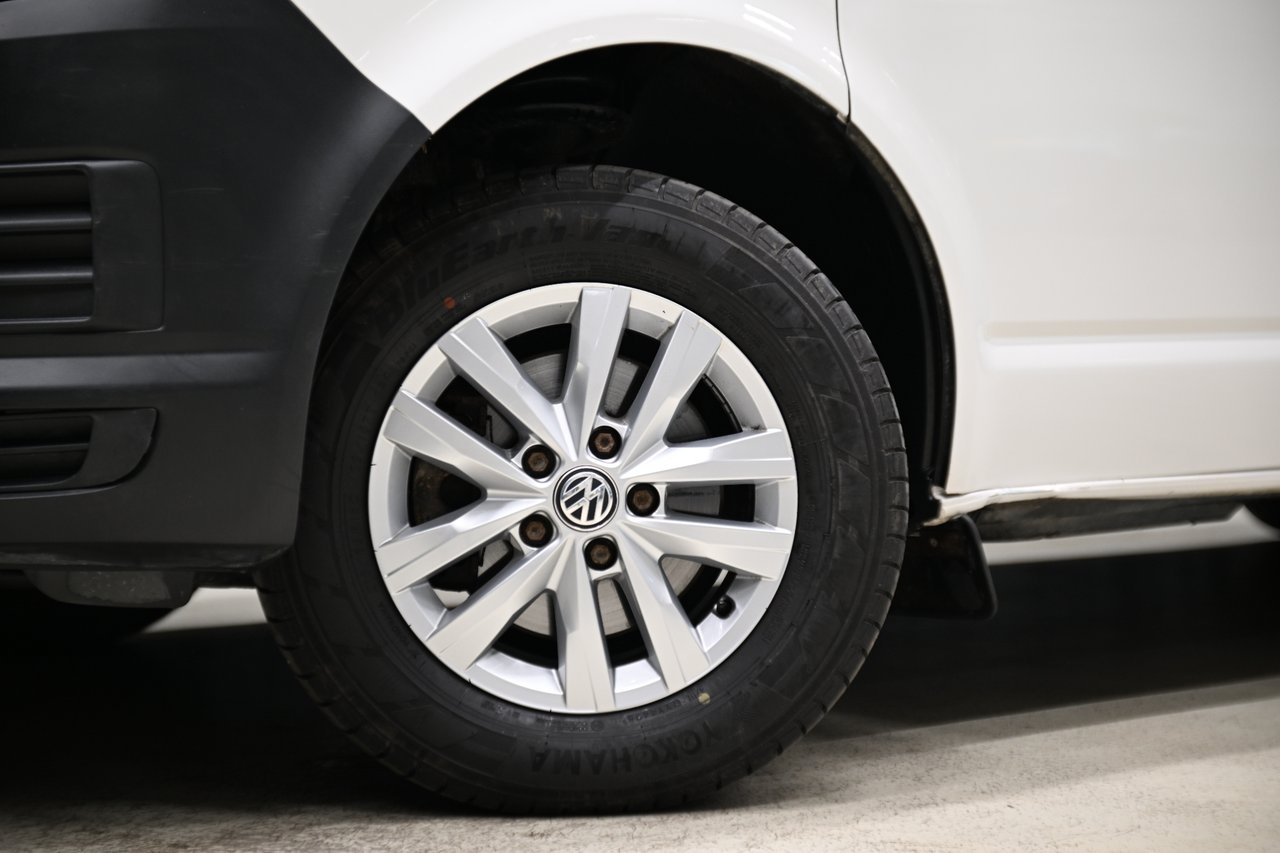 Volkswagen Transporter 2018, photo 5/10