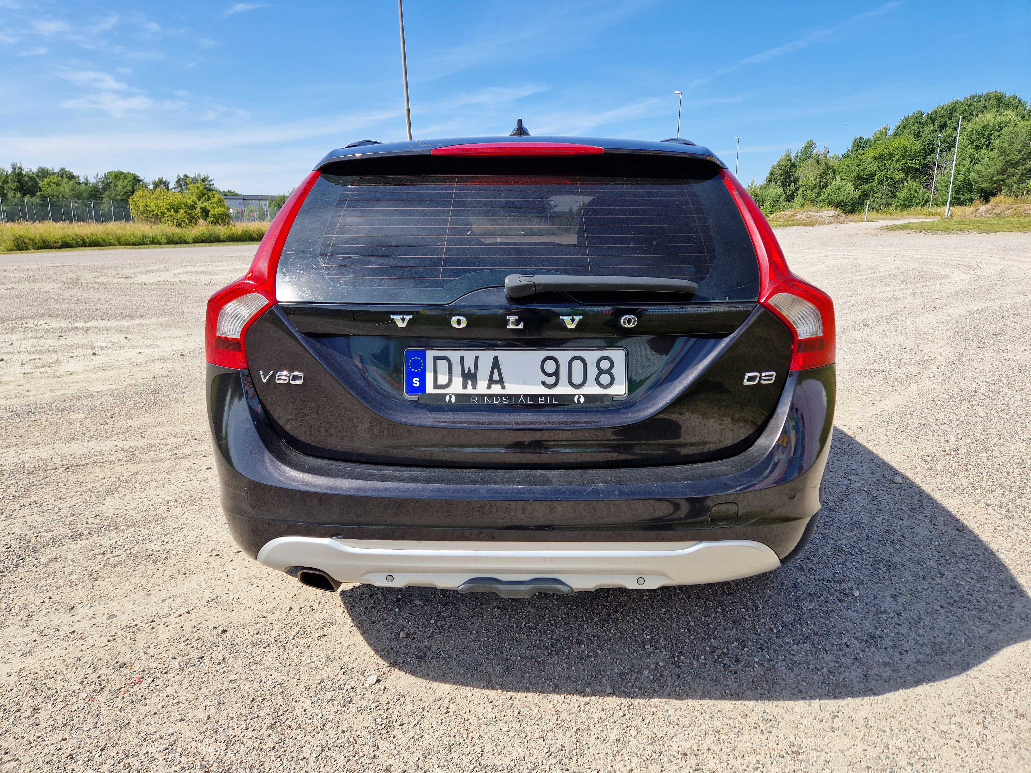 Volvo V60 D3 Momentum 5cyl 2011, kuva 5/7